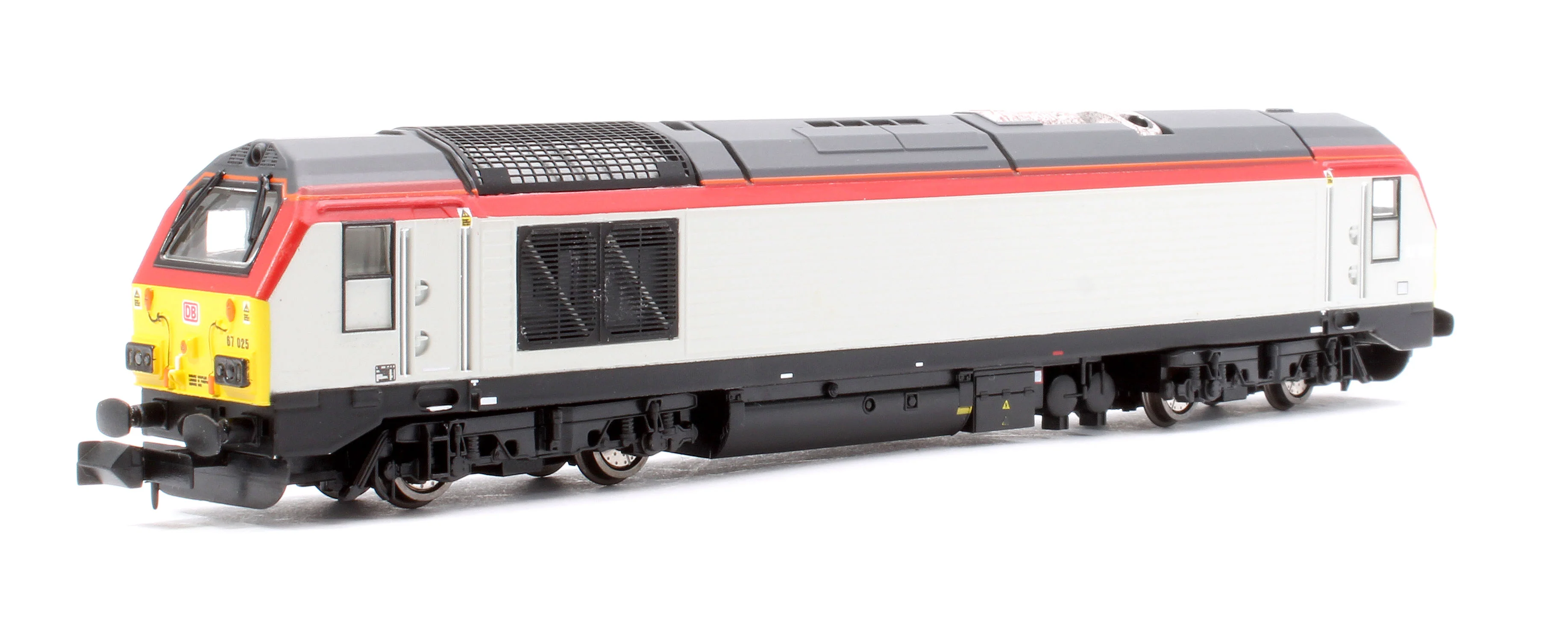 2D-010-013D Class 67 Transport For Wales 67025 Diesel Locomotive - DCC Fitted - Image 3