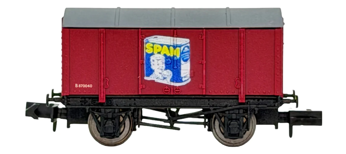 2F-013-121 Gunpowder Van Spam