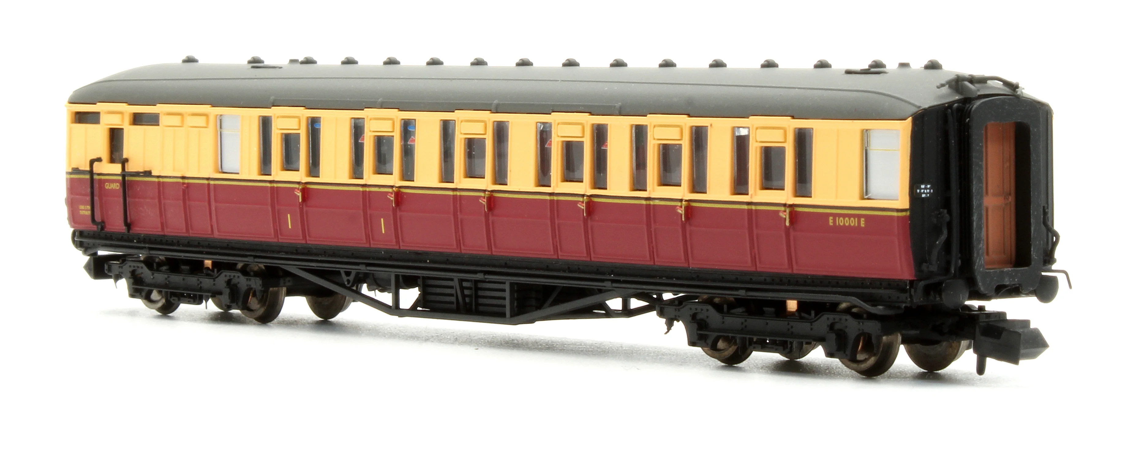 Pre-Owned 2P-011-254 Gresley BR Carmine & Cream Brake Composite E10001E - Image 2