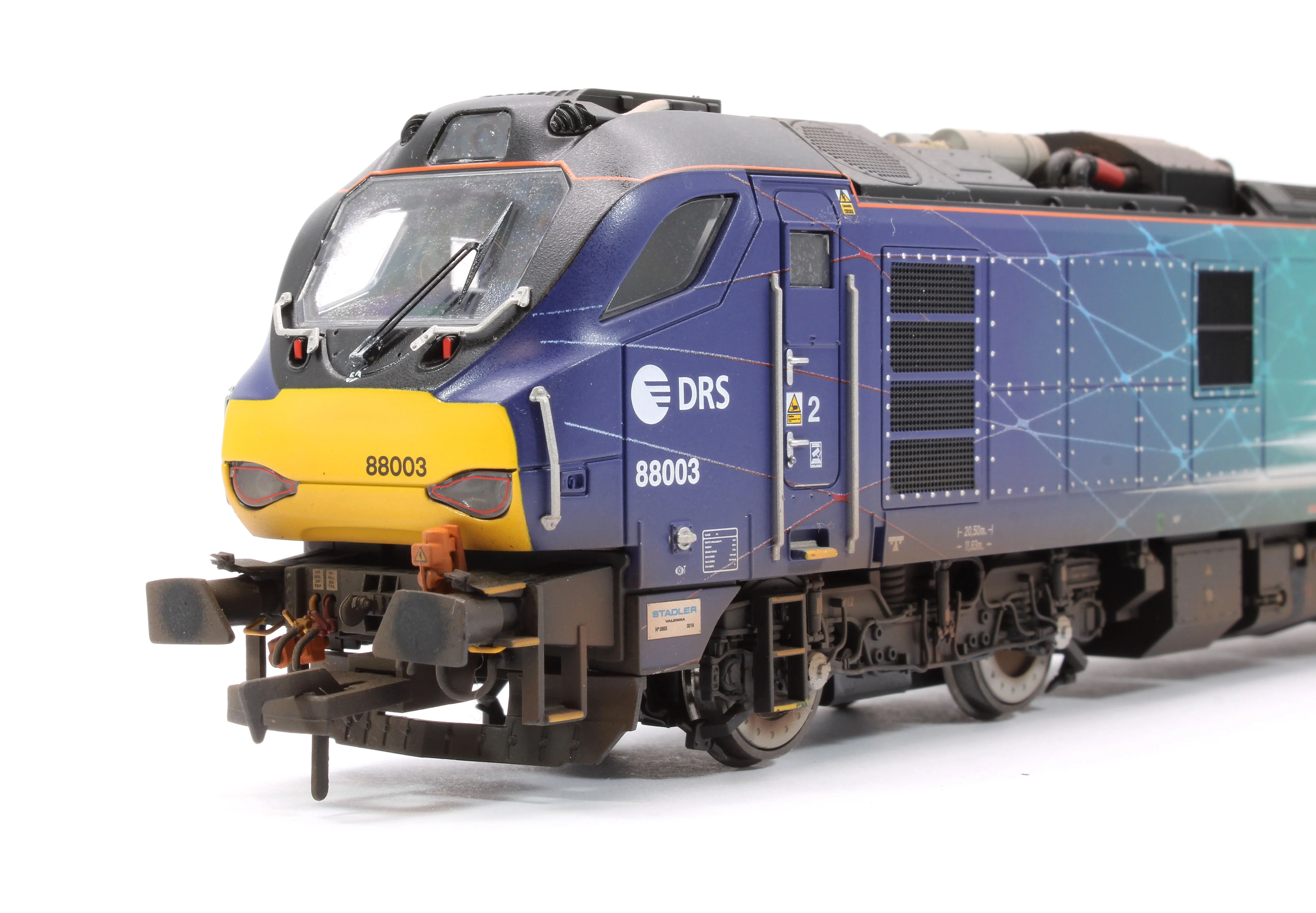 Highly Detailed Premium Weathered Class 88 'Genesis' 88003 DRS Electro-Diesel Locomotive (DCC Sound & Working Pantograph) - Image 9