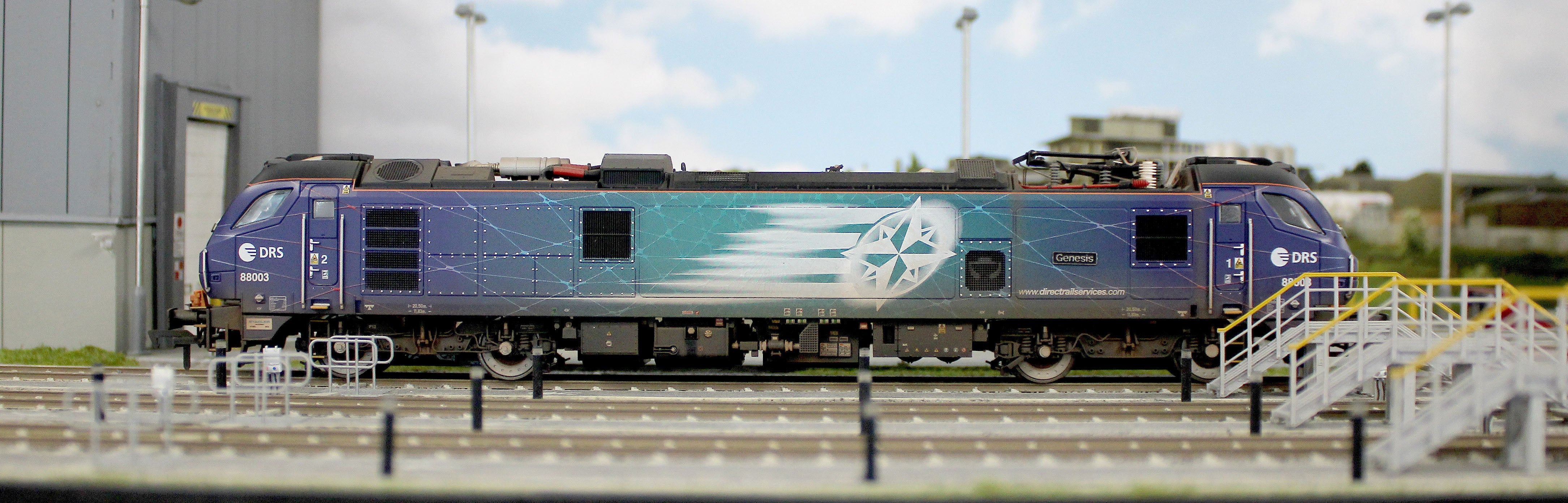 Highly Detailed Premium Weathered Class 88 'Genesis' 88003 DRS Electro-Diesel Locomotive - Image 12