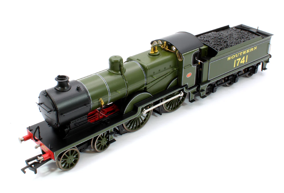 SECR Maunsell D1 Class Southern SR Maunsell Olive Green 4-4-0 Steam Locomotive (with Top Feed) No.1741 - Image 10