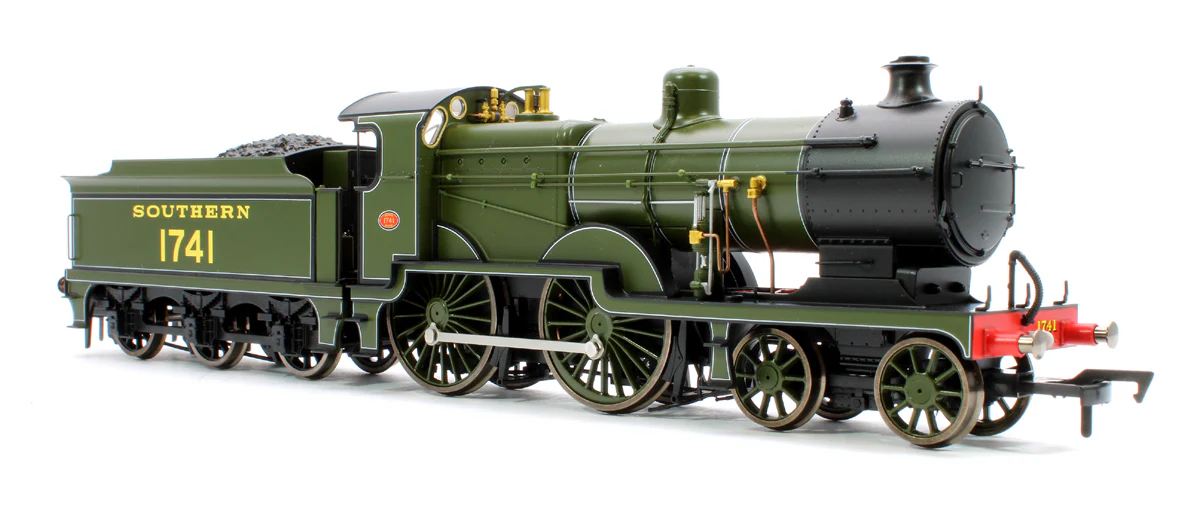 SECR Maunsell D1 Class Southern SR Maunsell Olive Green 4-4-0 Steam Locomotive (with Top Feed) No.1741 - Image 4