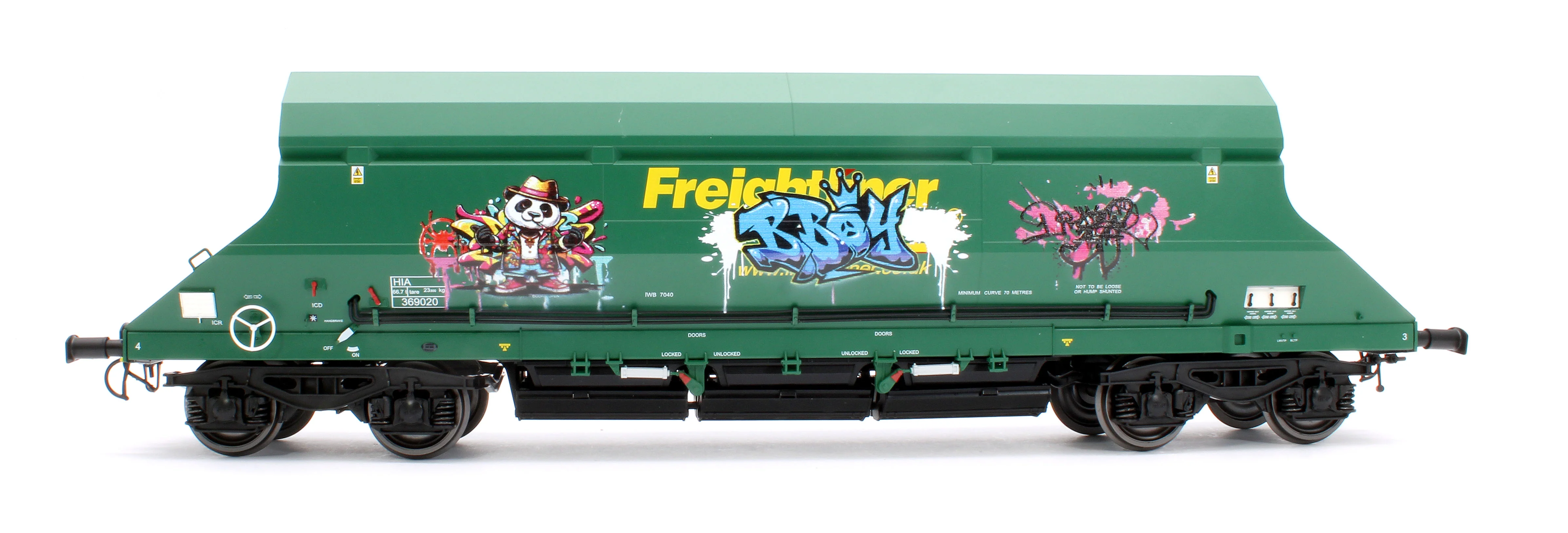 HIA Freightliner Green Heavy Haul Limestone Hopper 369020 Graffiti - Image 2