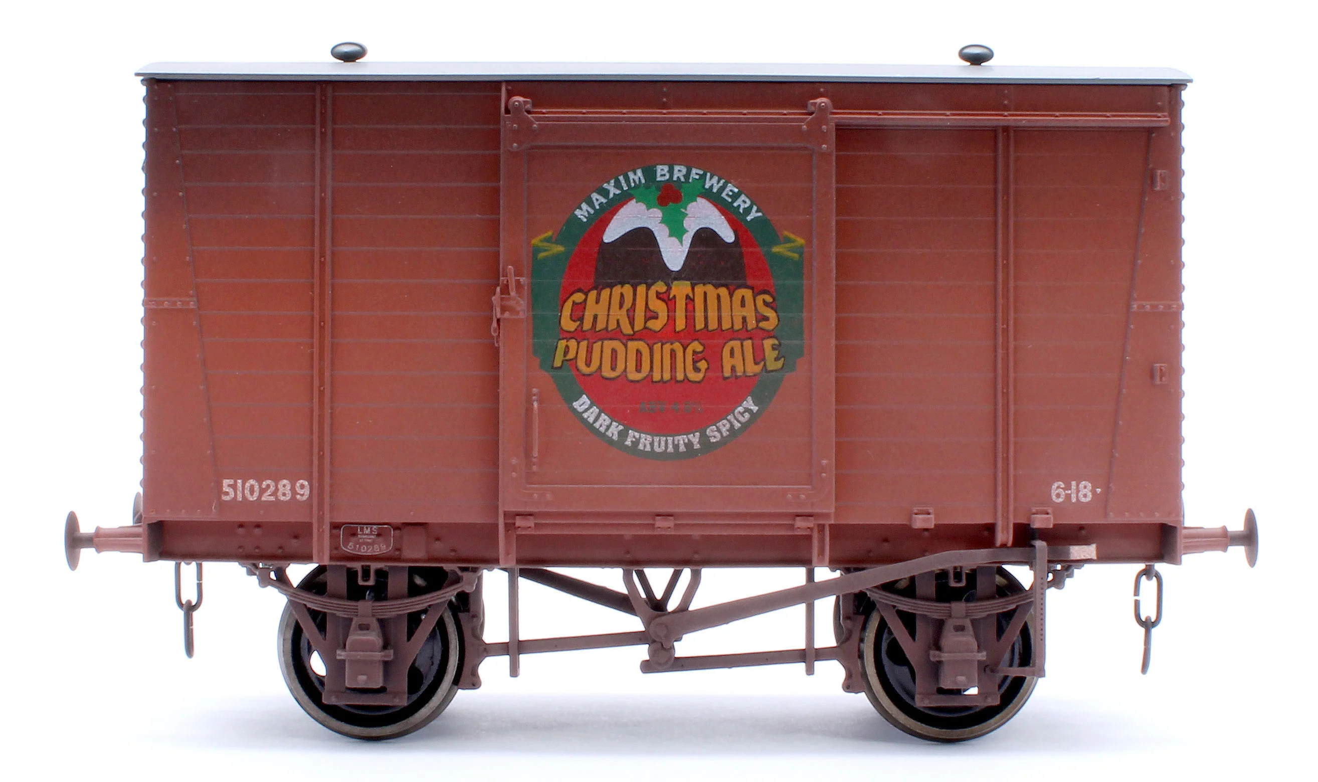 LMS 12t Van Christmas Pudding Ale - Weathered - Image 2