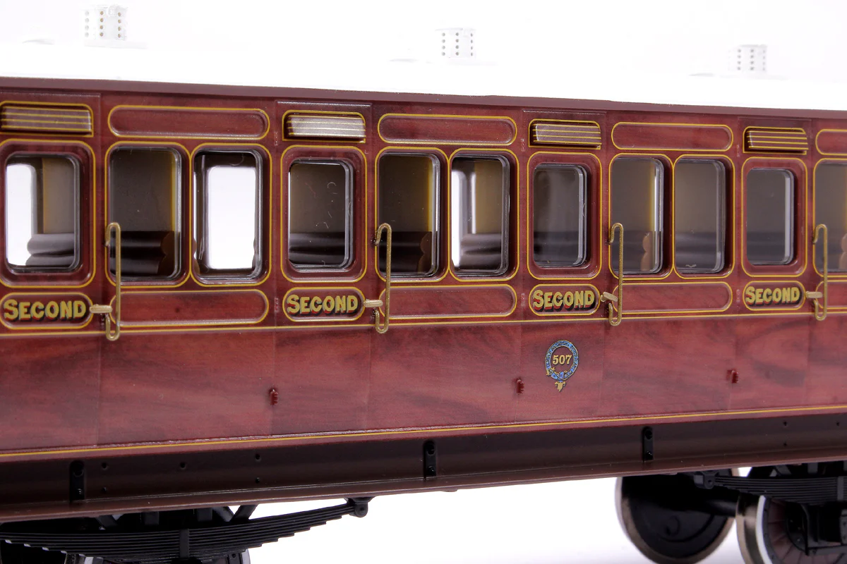 Stroudley 4 Wheel Suburban Oil Lit 2nd Mahogany 507 - Light Bar Fitted - Image 4