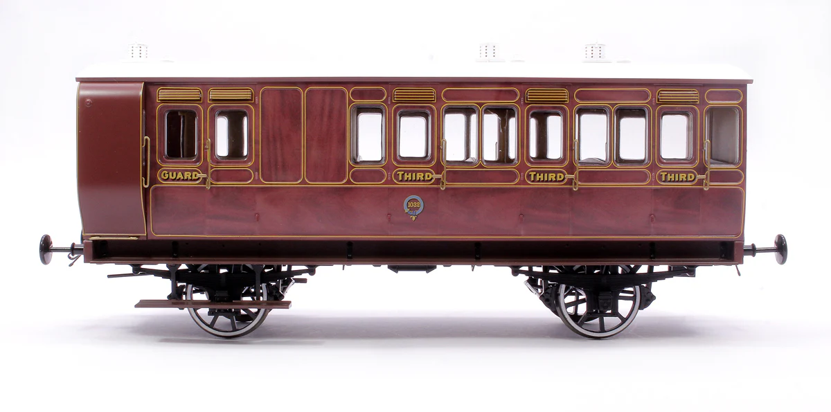Stroudley 4 Wheel Main Line Oil Lit Brake 3rd Mahogany 1032 DCC LBF - Image 2