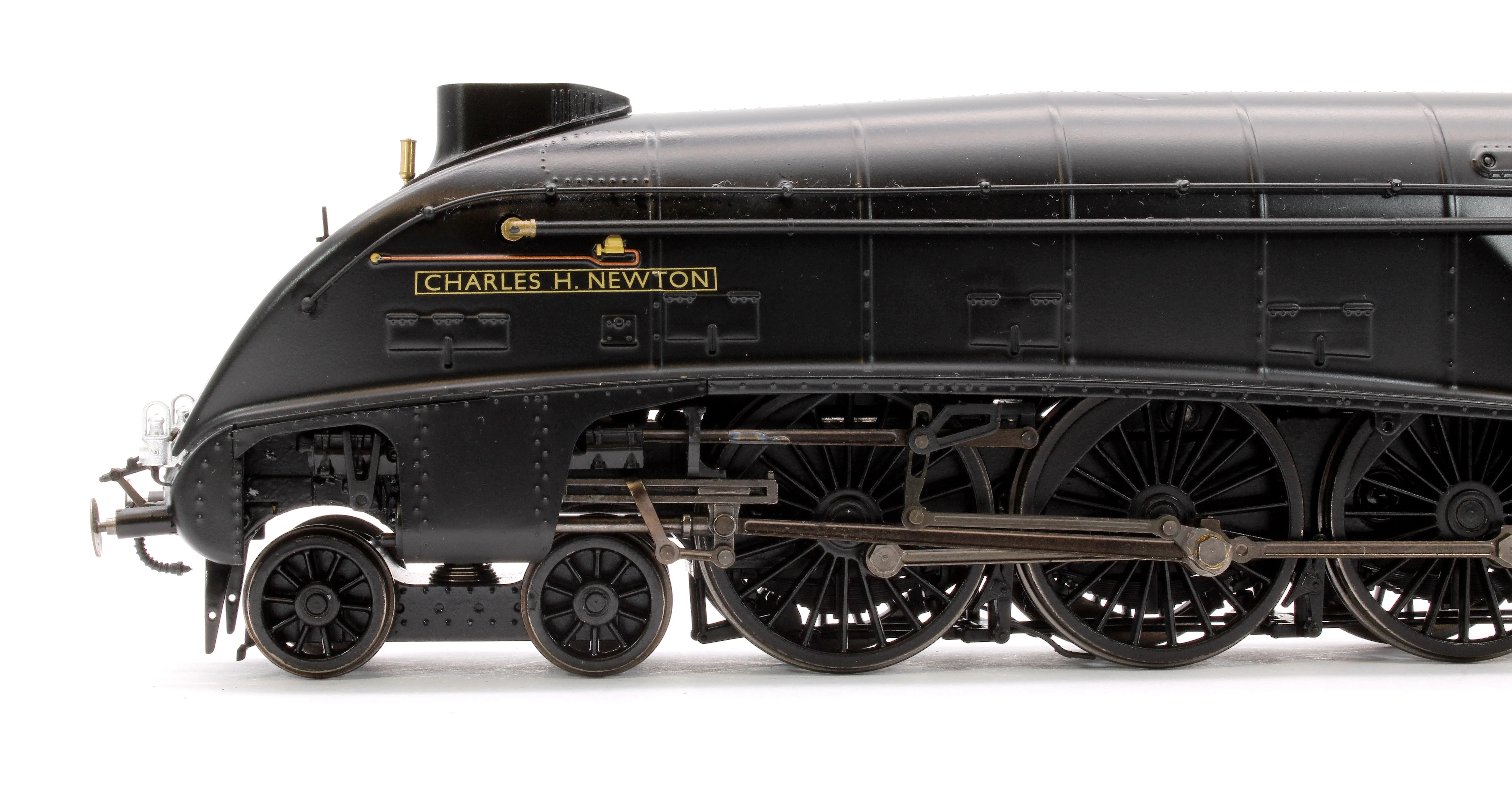 BL-001-009 Black Label Class A4 Charles Newton Wartime Black Unvalanced 4-6-2 No.4901 Steam Locomotive - DCC Sound & Smoke - Image 7