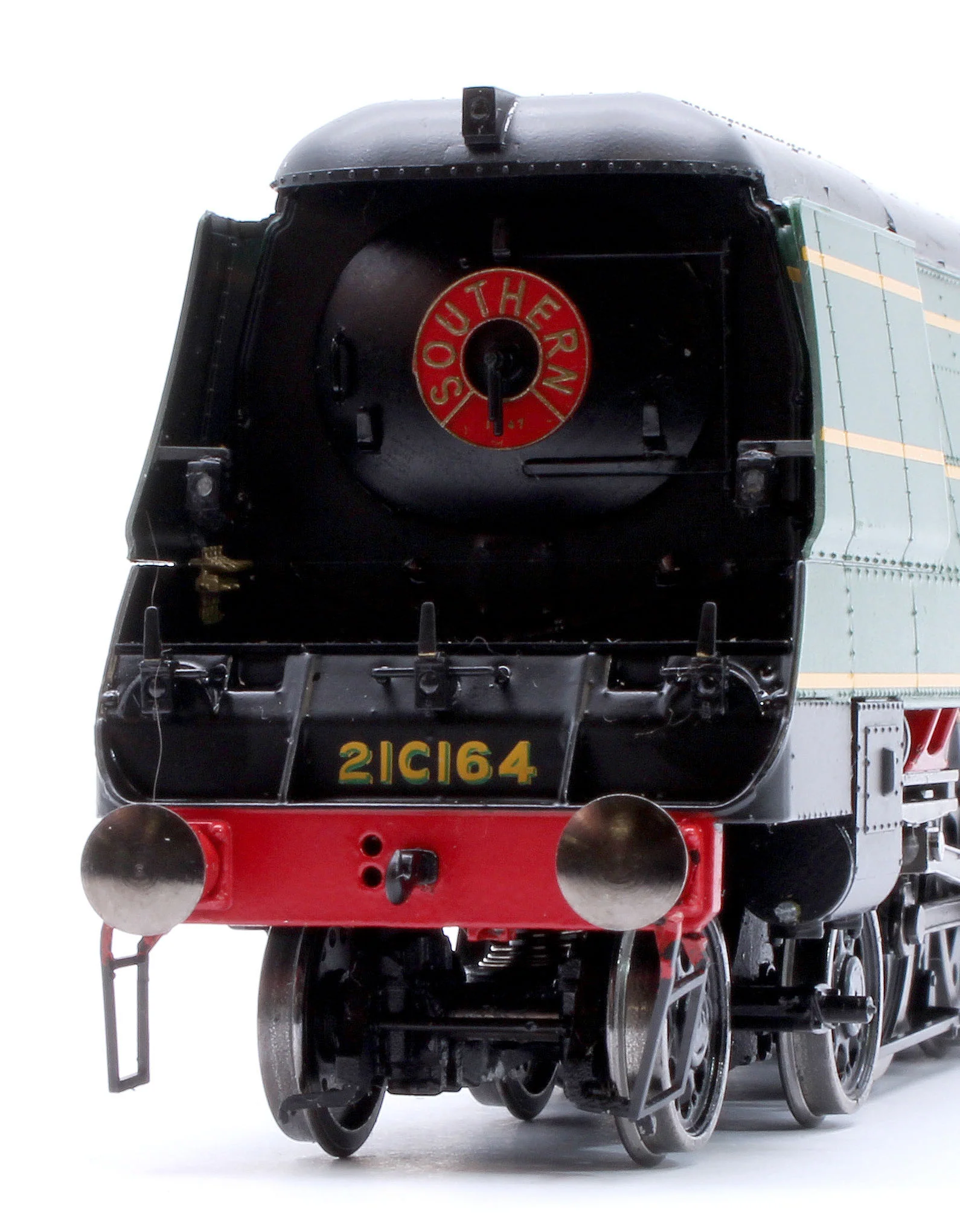Black Label Battle of Britain Fighter Command 21C164 SR Malachite Green Steam Locomotive - DCC Sound & Smoke - Image 10