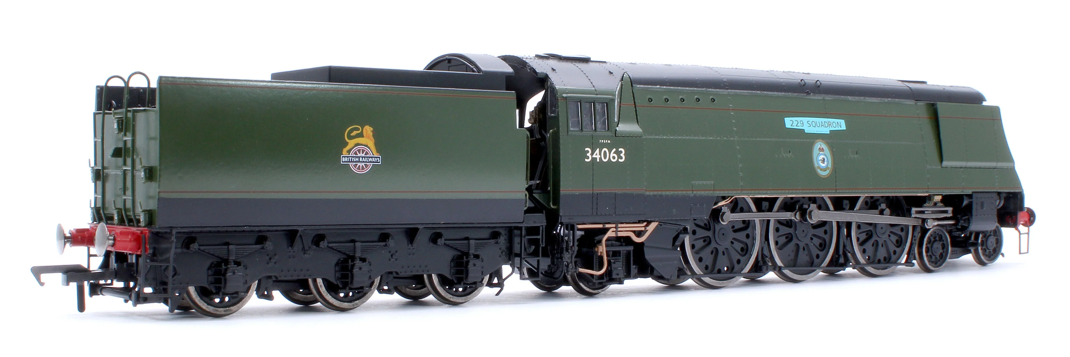 Black Label Battle of Britain 229 Squadron 34063 BR Green Early Crest Steam Locomotive - DCC Sound & Smoke - Image 4