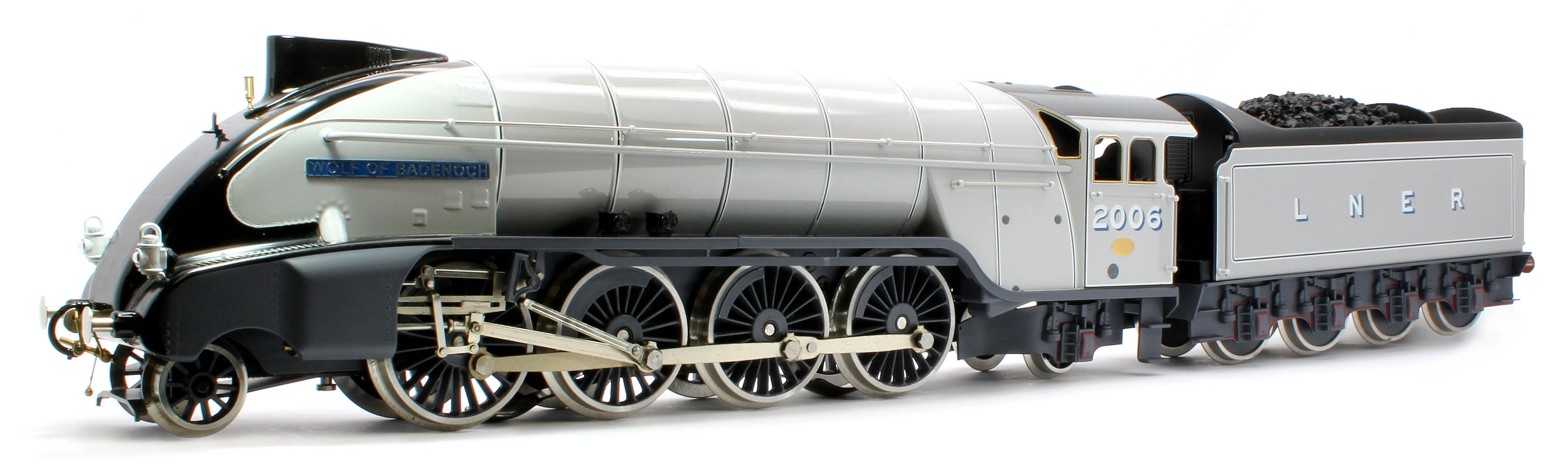 E/36-B3-WB P2 Class Streamlined "Wolf of Badenoch" 2-8-2 LNER Two Tone Grey No. 2006 Steam Locomotive