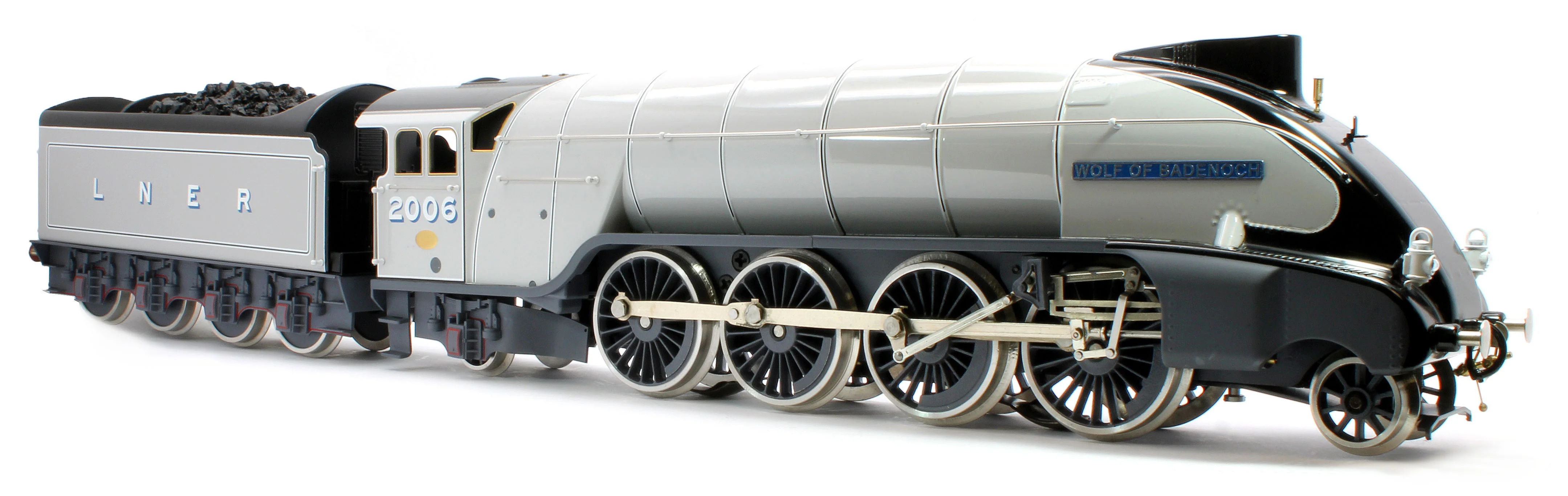 E/36-B3-WB P2 Class Streamlined "Wolf of Badenoch" 2-8-2 LNER Two Tone Grey No. 2006 Steam Locomotive - Image 4