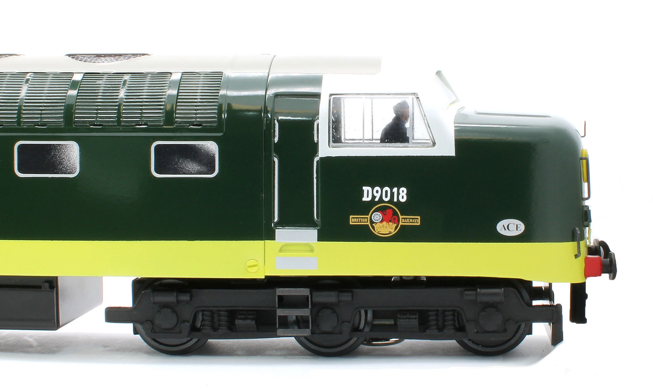 E/41-B2 Class 55 English Electric Deltic "Ballymoss" BR Green Small Yellow Panels No. D9018 Diesel Locomotive - Image 9