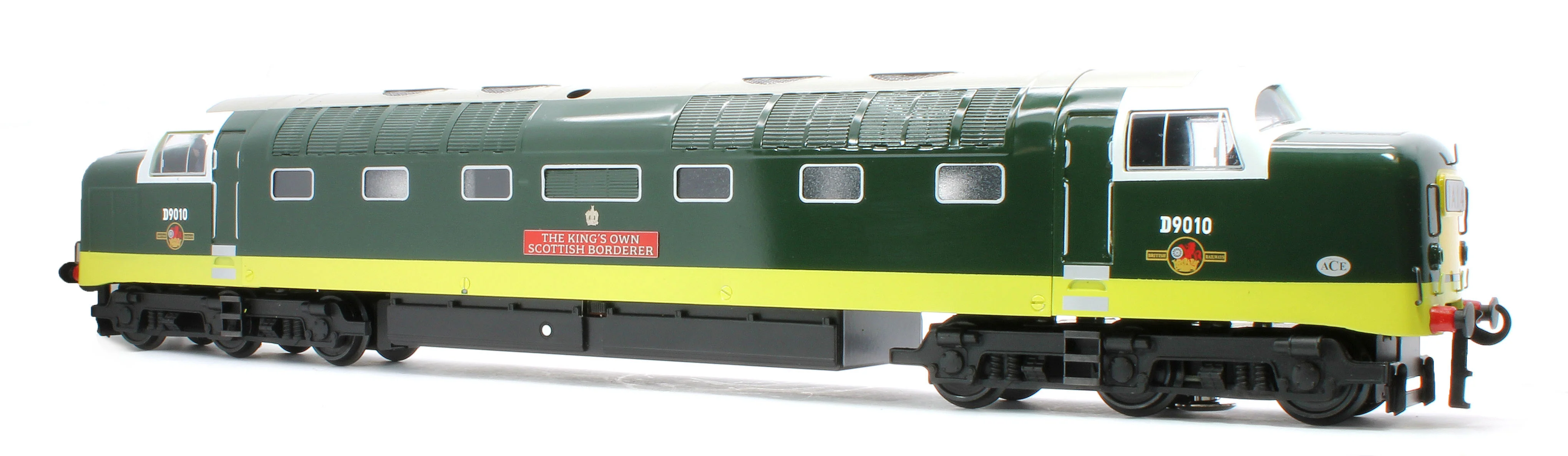 E/41-B2 Class 55 English Electric Deltic "The Kings Own Scottish Borderer" BR Green Small Yellow Panels No. D9010 Diesel Locomotive - Image 3
