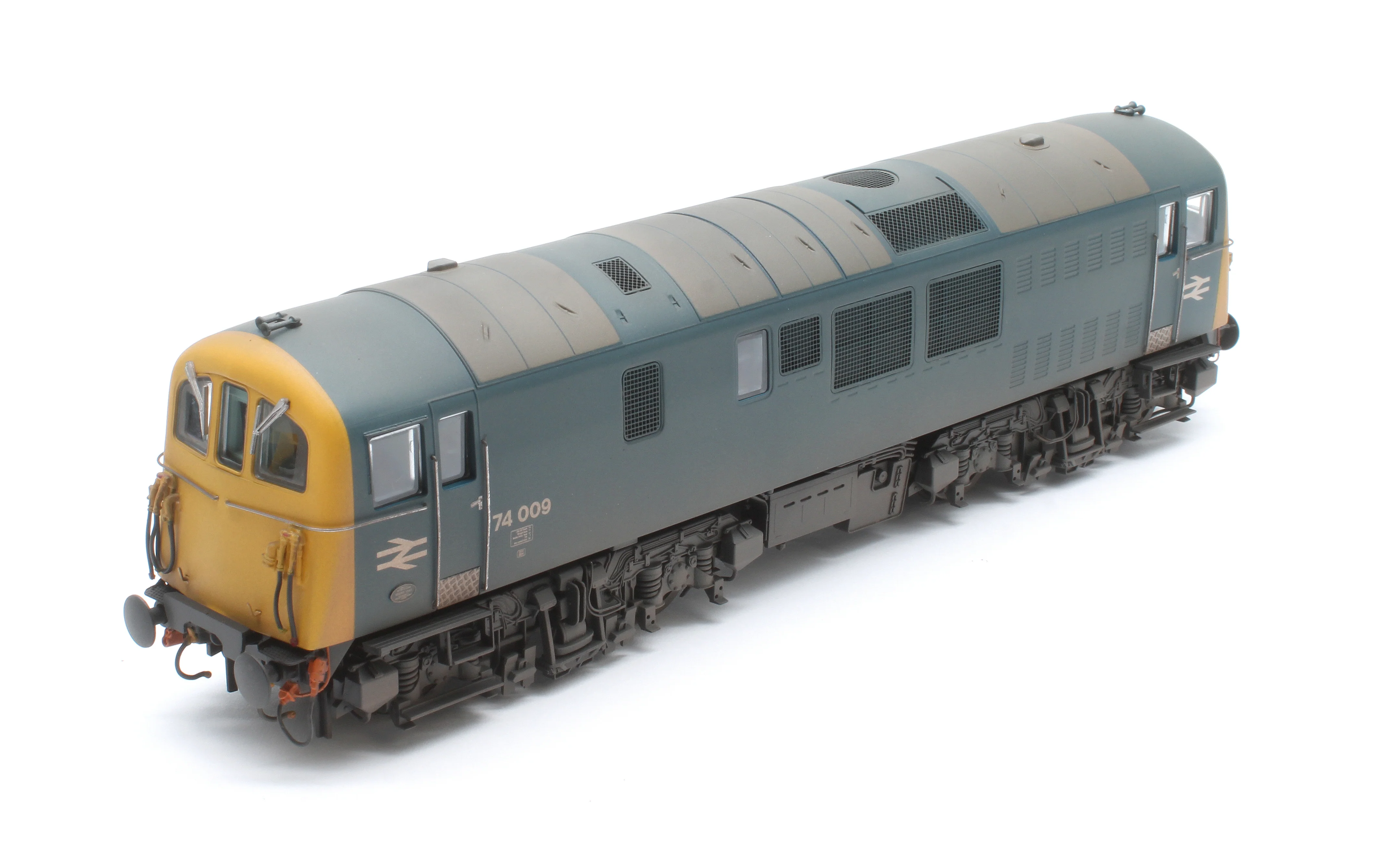 E82010 Class 74 Electro-Diesel 74009 BR Blue Electric Locomotive - Weathered - Image 9