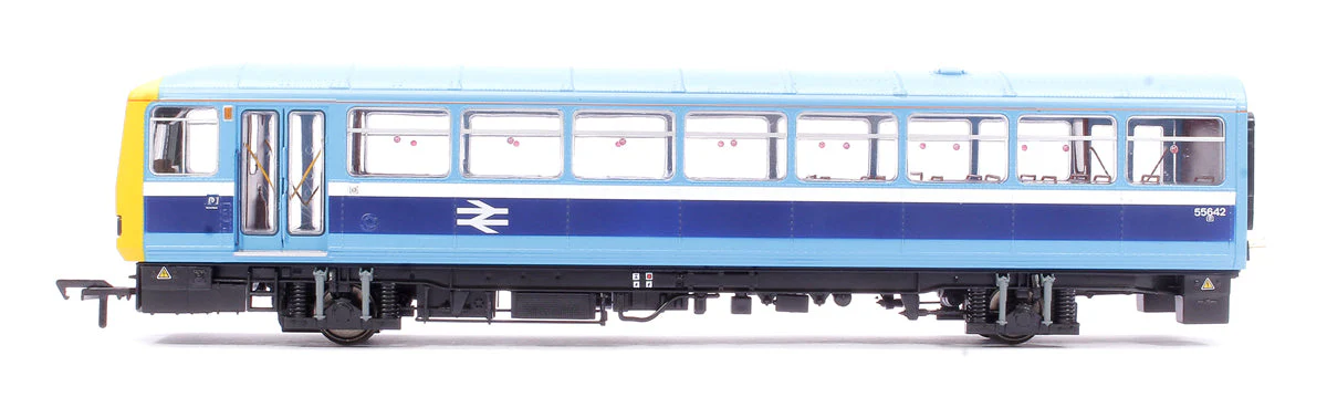 Pre-Owned E83022Class 143 2-Car DMU 143001 BR Provincial (Original) - Image 3