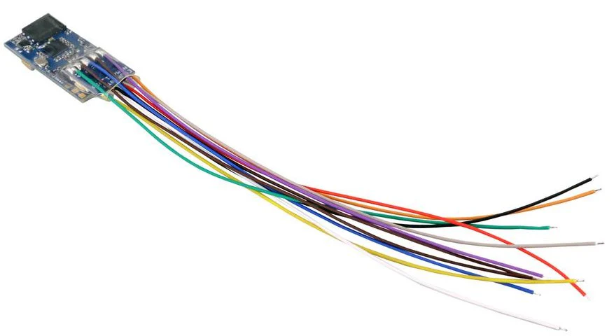 58813 LokSound 5 Micro, DCC/MM/SX/M4, Blank Decoder, Single Wires, with 11mm x 15mm Speaker & Power Pack leads