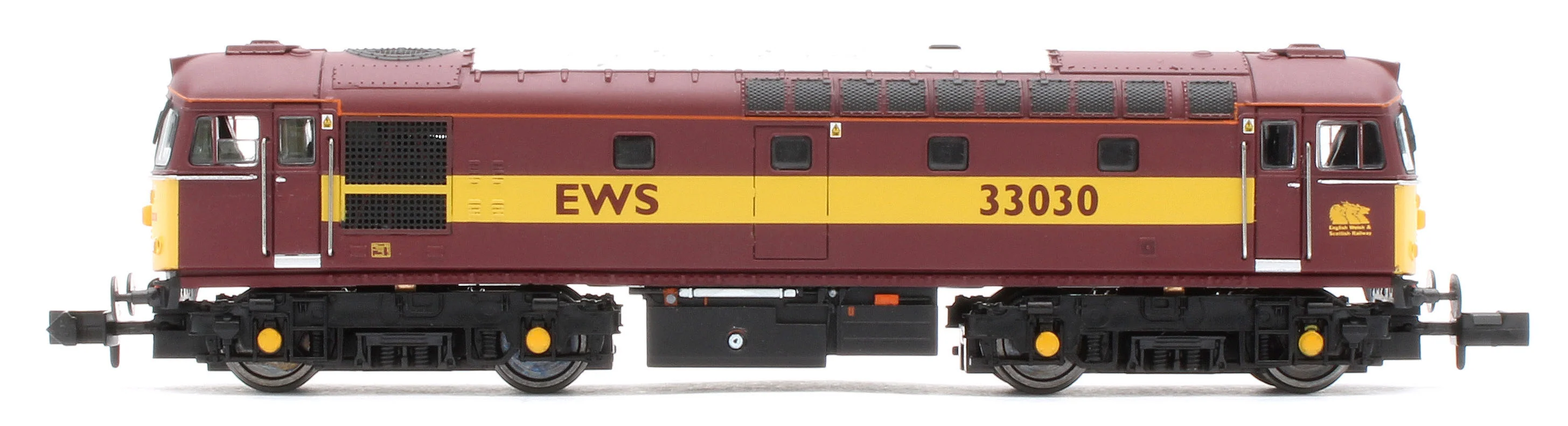 GM2210603D Class 33 030 EWS Red/Gold Diesel Locomotive - DCC Fitted - Image 2