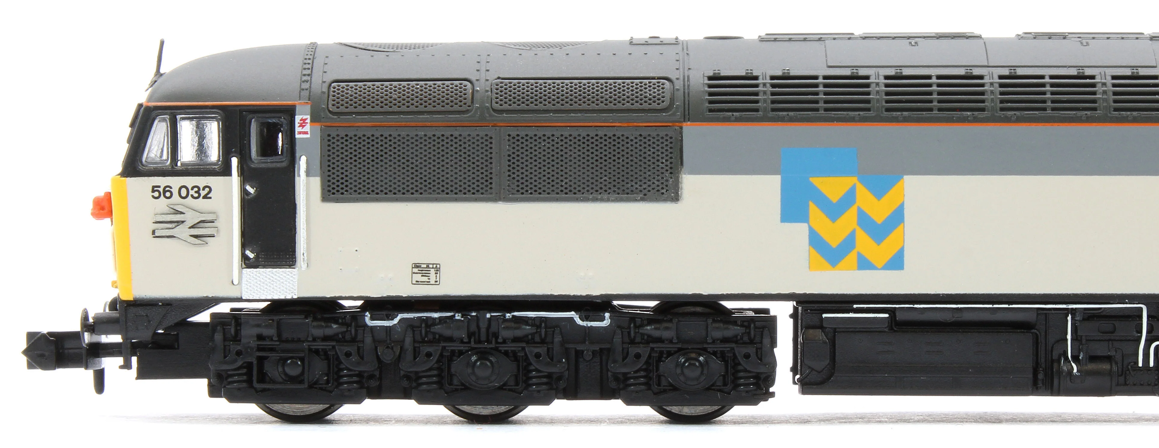 GM2210701D Class 56 032 County of South Glamorgan Railfreight Metals Diesel Locomotive - DCC Fitted - Image 9