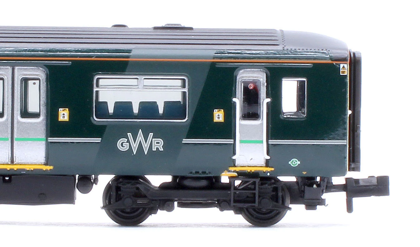 Class 150/2 2-Car DMU 150232 GWR Green (FirstGroup) - DCC Sound - Image 12