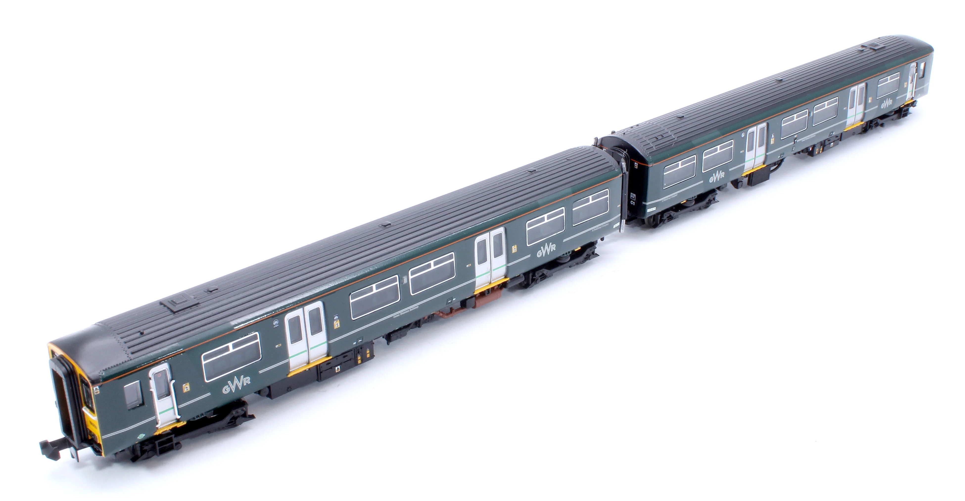 Class 150/2 2-Car DMU 150232 GWR Green (FirstGroup) - DCC Sound - Image 15