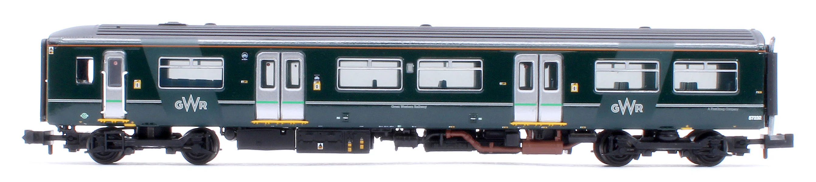 Class 150/2 2-Car DMU 150232 GWR Green (FirstGroup) - DCC Sound - Image 3