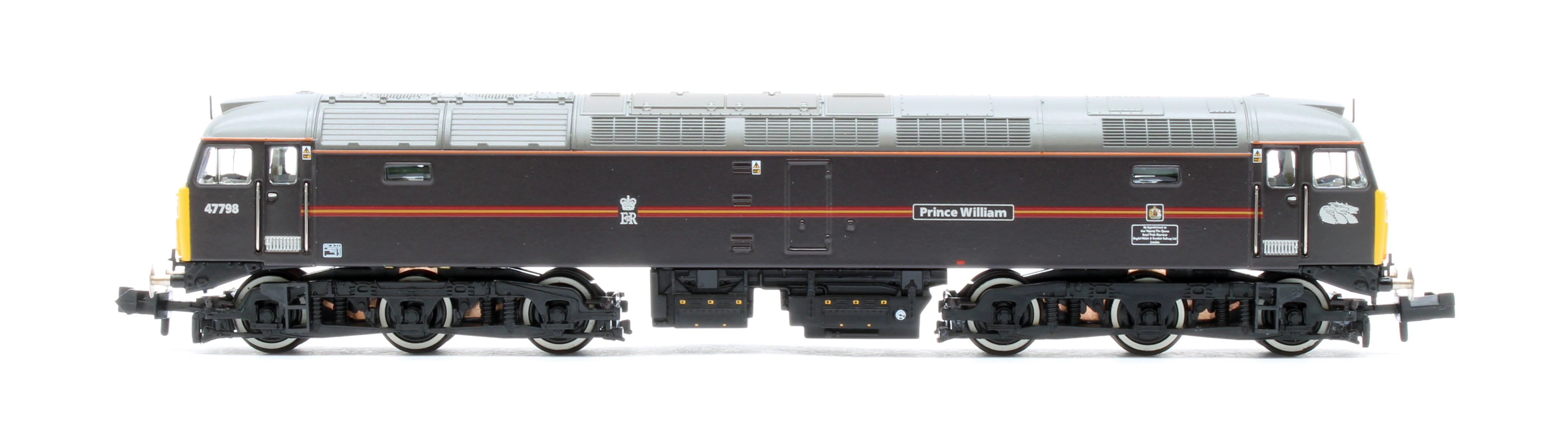 372-262NRM Class 47/7 47798 'Prince William' EWS Royal Claret (Locomotion Models Exclusive) Diesel Locomotive - Image 5
