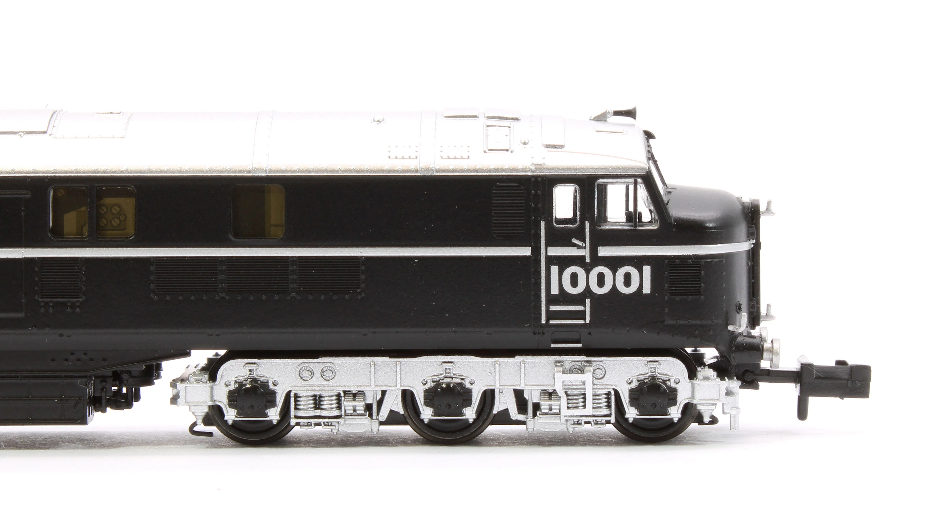 372-913 LMS 10001 BR Black (Early Emblem) Diesel Locomotive - Image 10