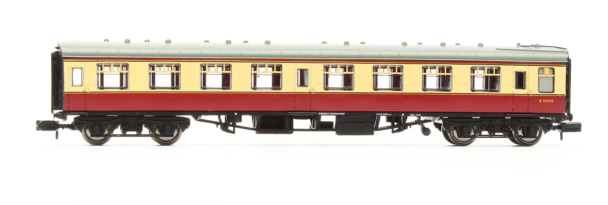 Pre-Owned 374-060A BR Crimson & Cream MK1 SK Second Corridor Coach 'E24240' - Image 3