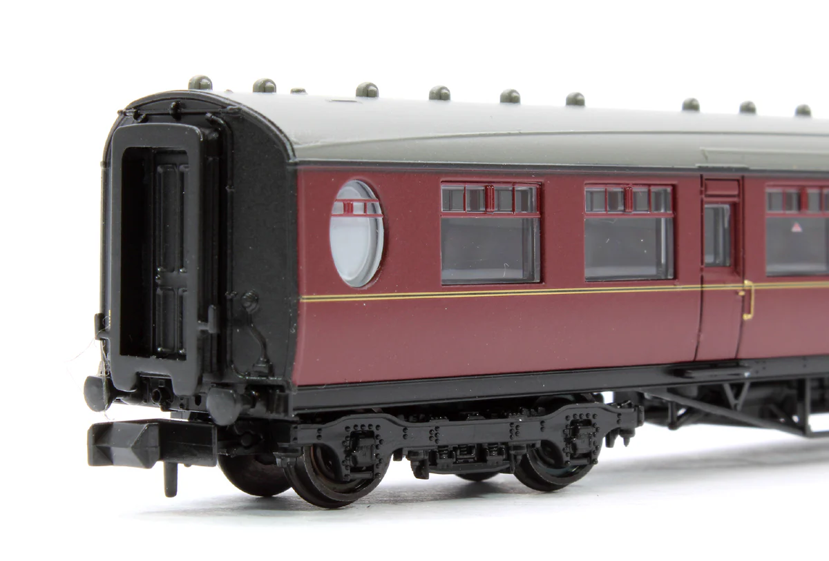 LNER Thompson Brake Second Corridor BR Maroon No. E16857E - Image 4
