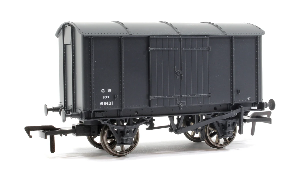 GWR ‘Iron Mink’ Van No. 69131, GWR grey (1942 livery) - Image 3