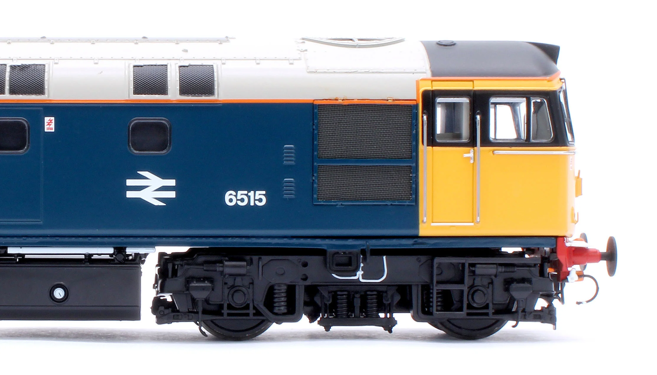 Class 33/0 BR Blue No.33012 (Yellow Cabs/HI Headlights) Diesel Locomotive - Image 7