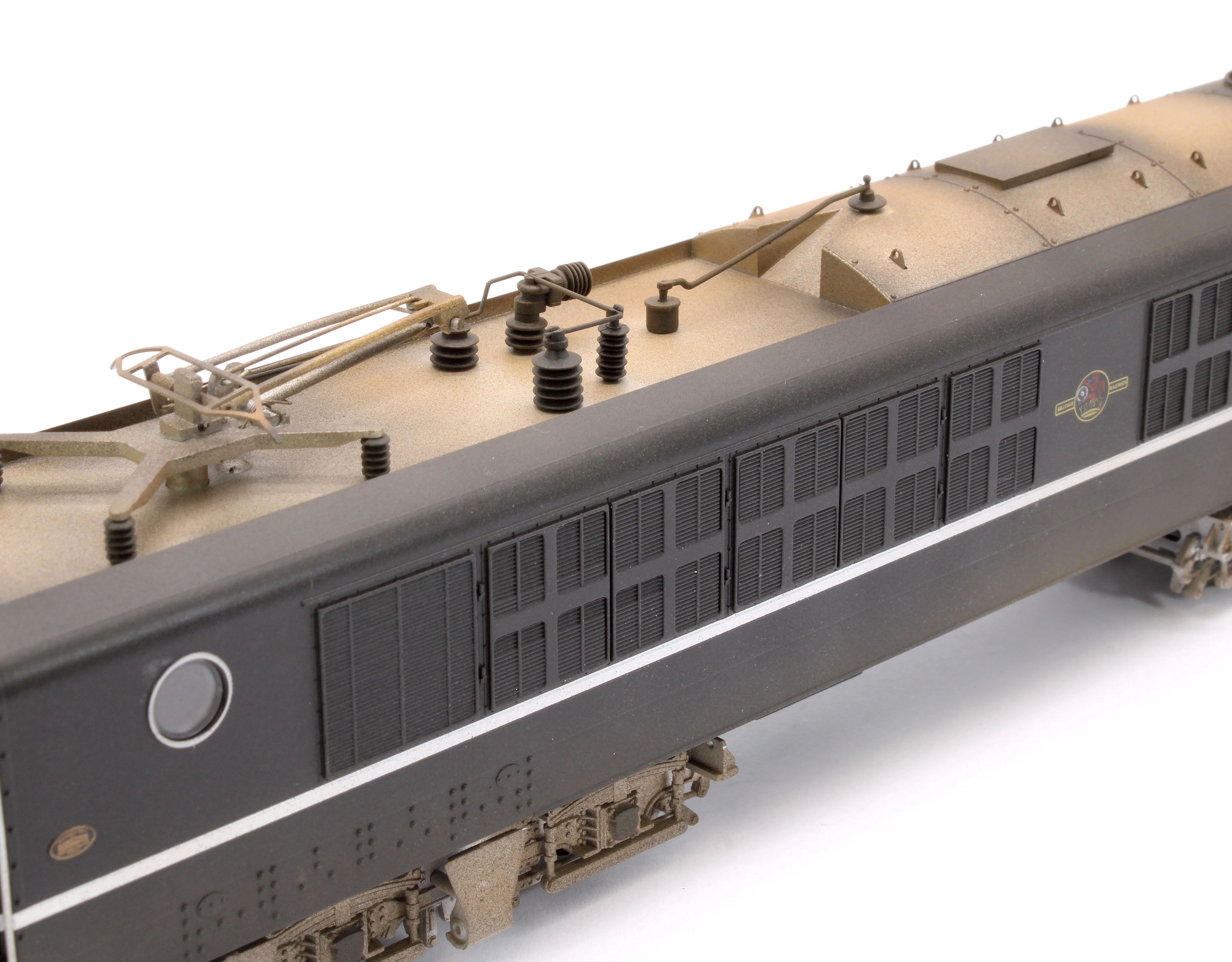Custom Weathered BR Class 80 E1000 (Rebuilt 18100 Gas Turbine) Electric Locomotive in BR Black (Late Crest) - Image 10
