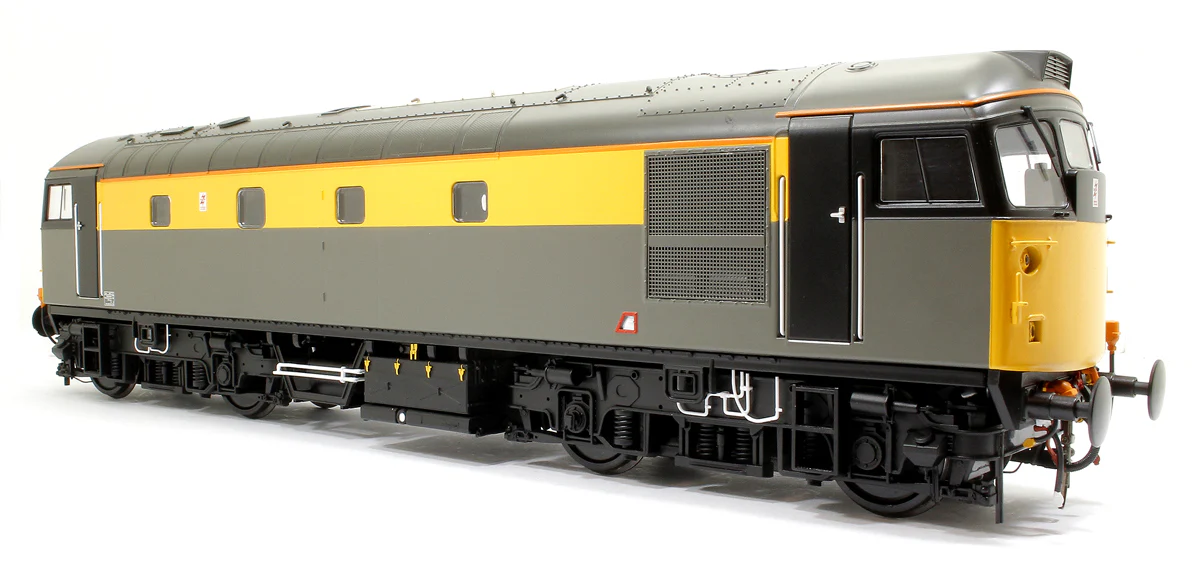 Class 26 BR Civil Engineers ‘Dutch’ Grey/Yellow (Unnumbered) Diesel Locomotive - Image 4