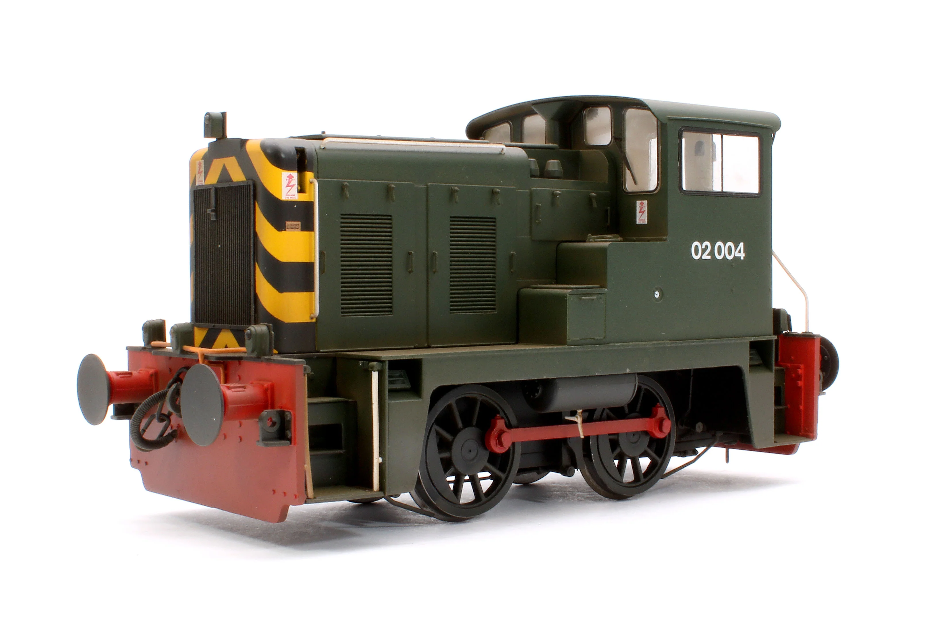 Class 02 BR Green 02004 (Wasp Stripes, no BR logo) Diesel Locomotive - Weathered