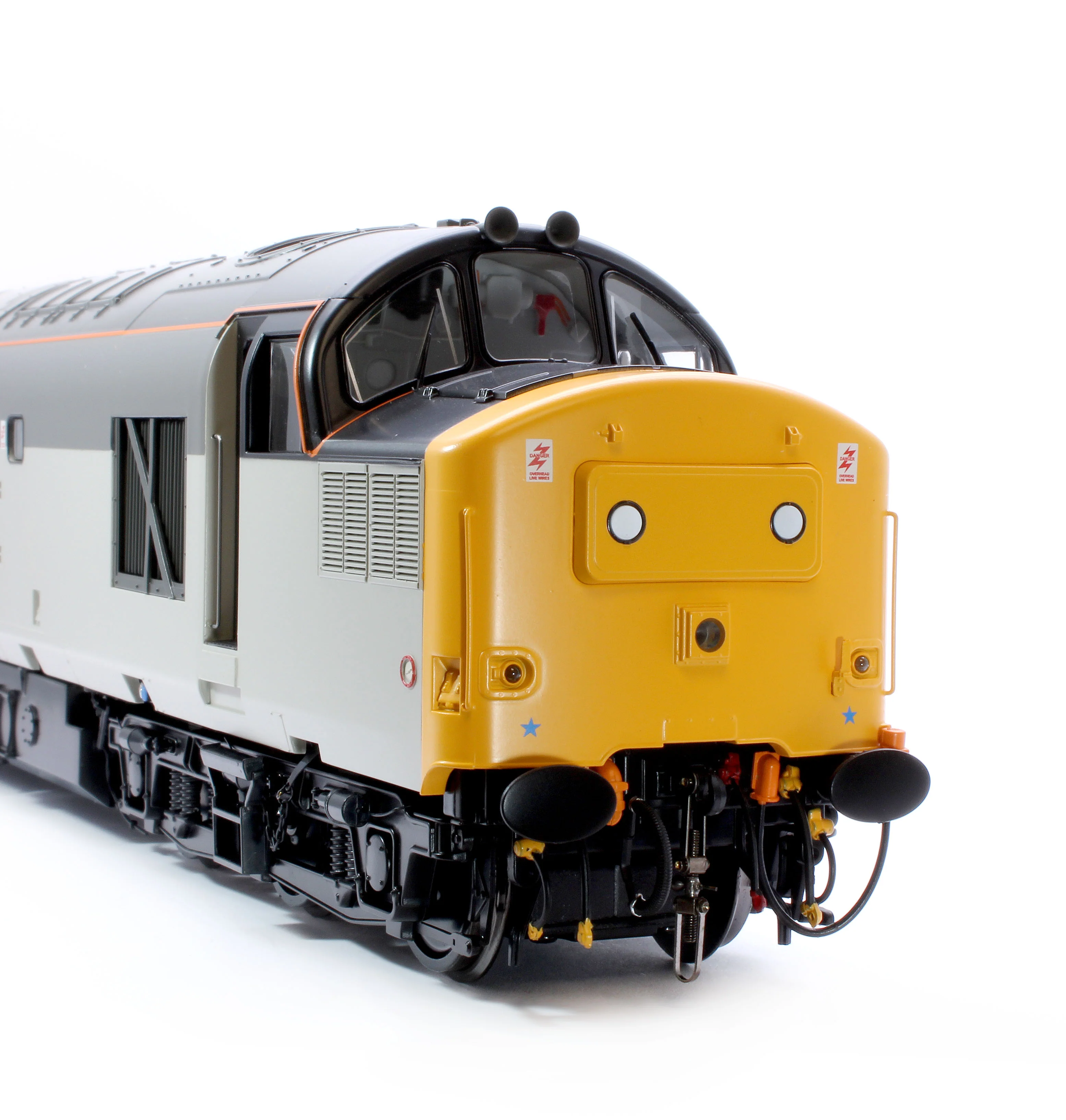 3733 Class 37/0 Railfreight Sector Grey Unnumbered/Unbranded (Centre Headcode) Diesel Locomotive - Image 7