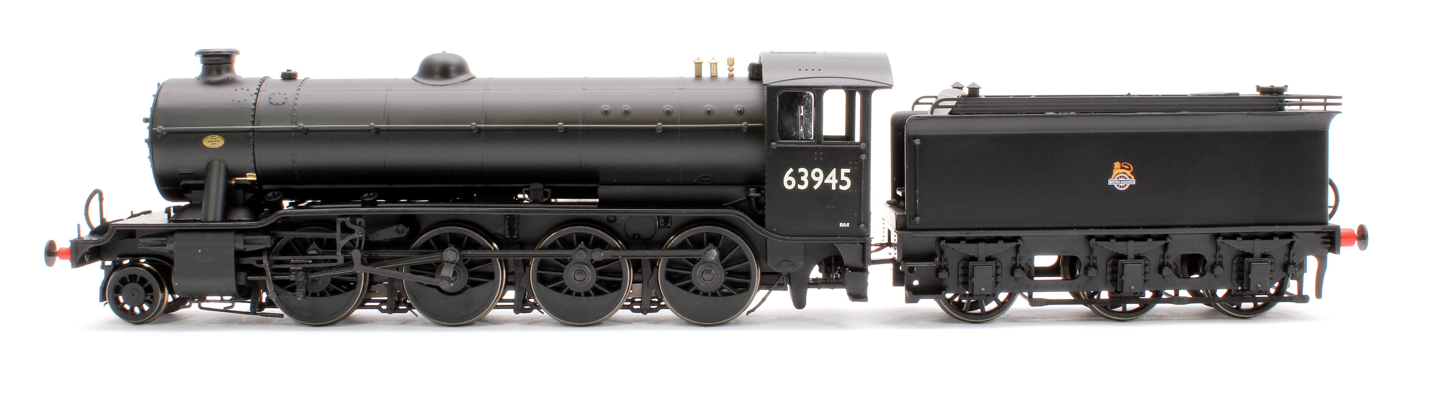 3942 Class O2/4 'Tango' BR early emblem black No. 63945 with low running plate, LNER cab and GN tender, short chimney - Image 5