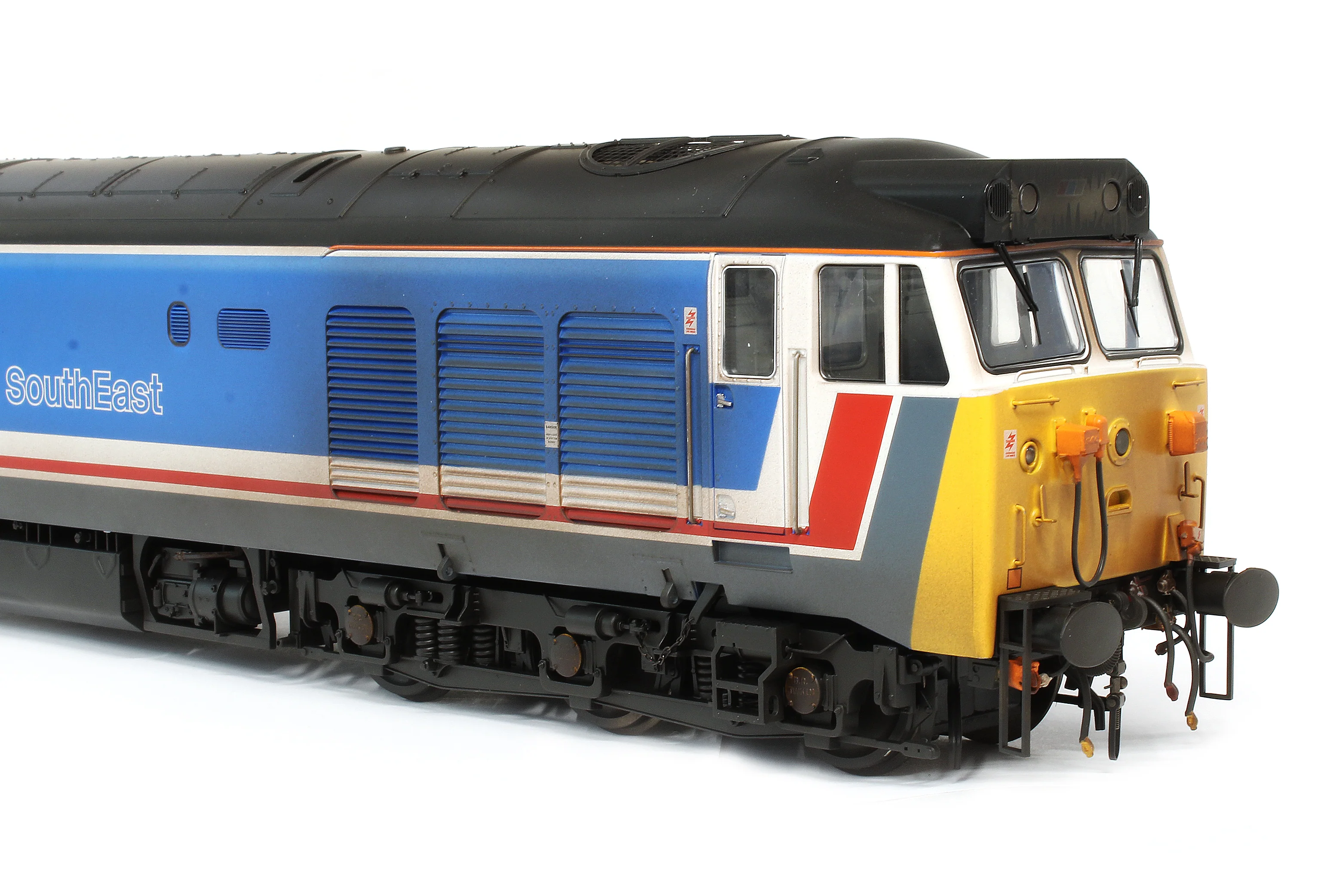 Class 50 032 'Courageous' Network SouthEast Diesel Locomotive - Weathered - Image 4