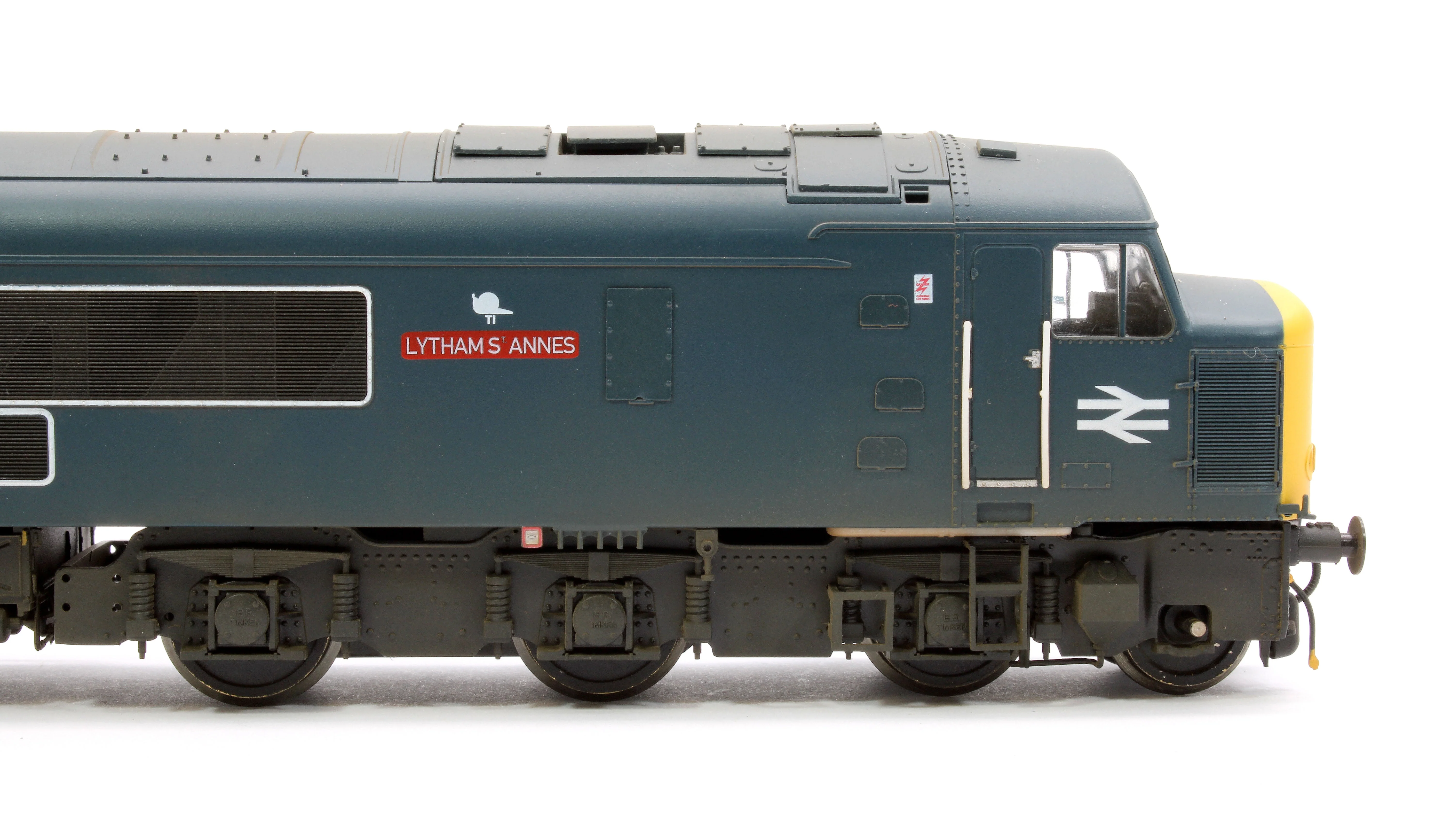 Pre-Owned Class 45/1 97409 'Lytham St Annes' BR Blue (Tinsley painted names) Diesel Locomotive - Weathered - Image 8