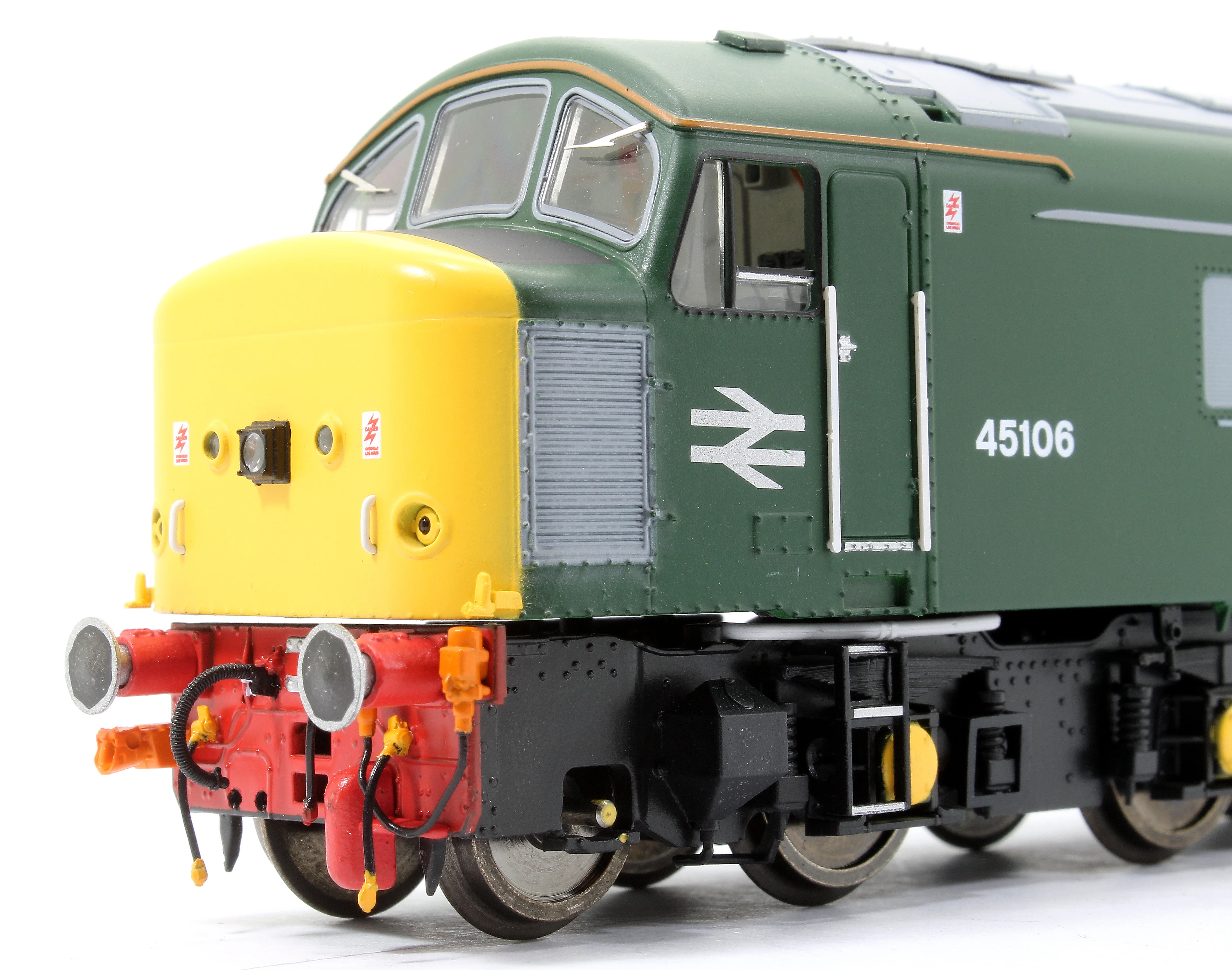 Class 45/1 45106 BR 'Railtour' Green with Full Yellow Ends, Tinsley Diamond plaques and square headlight Diesel Locomotive - Image 2