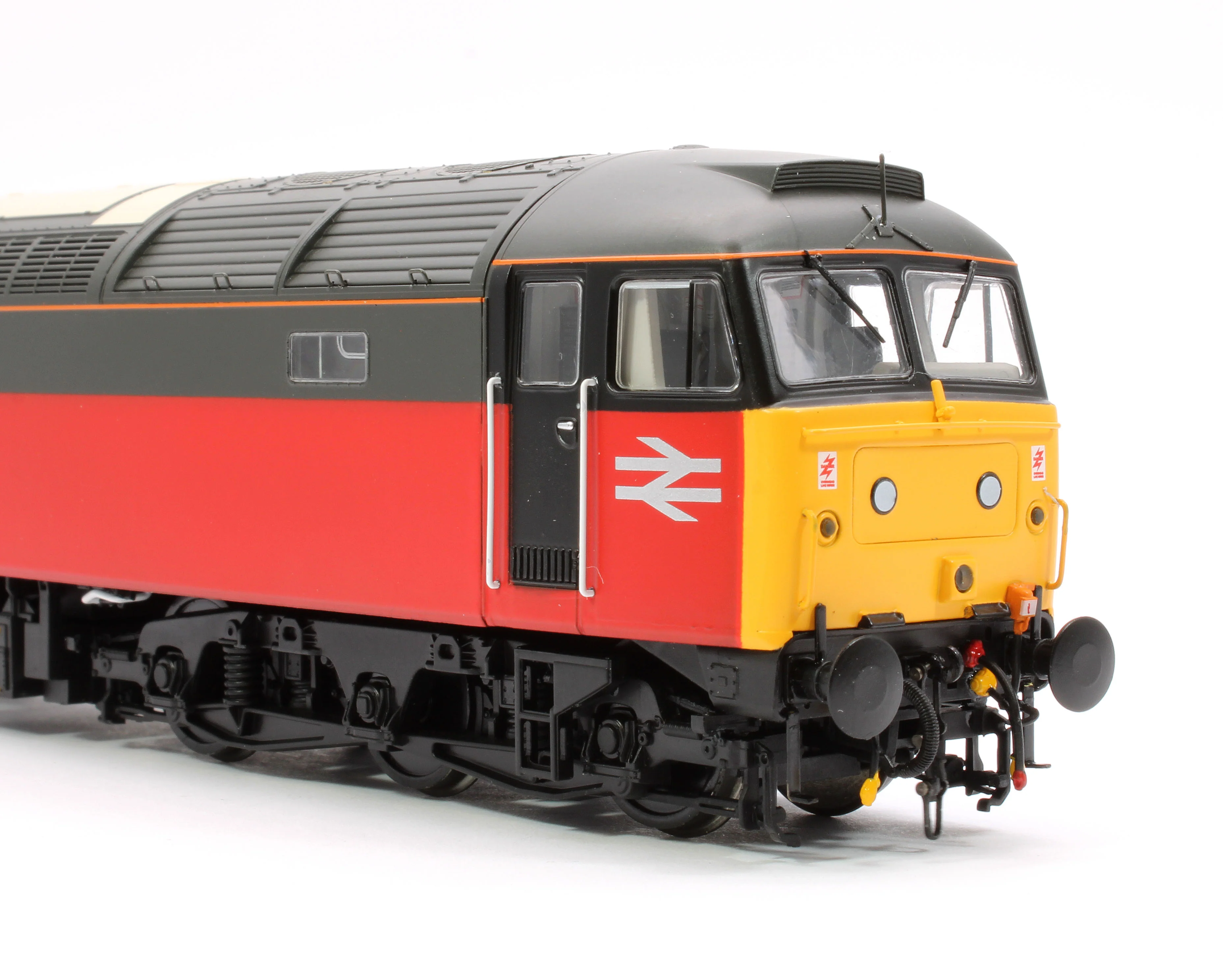 Class 47 575 'City of Hereford' Parcels Red/Grey Diesel Locomotive - Image 9