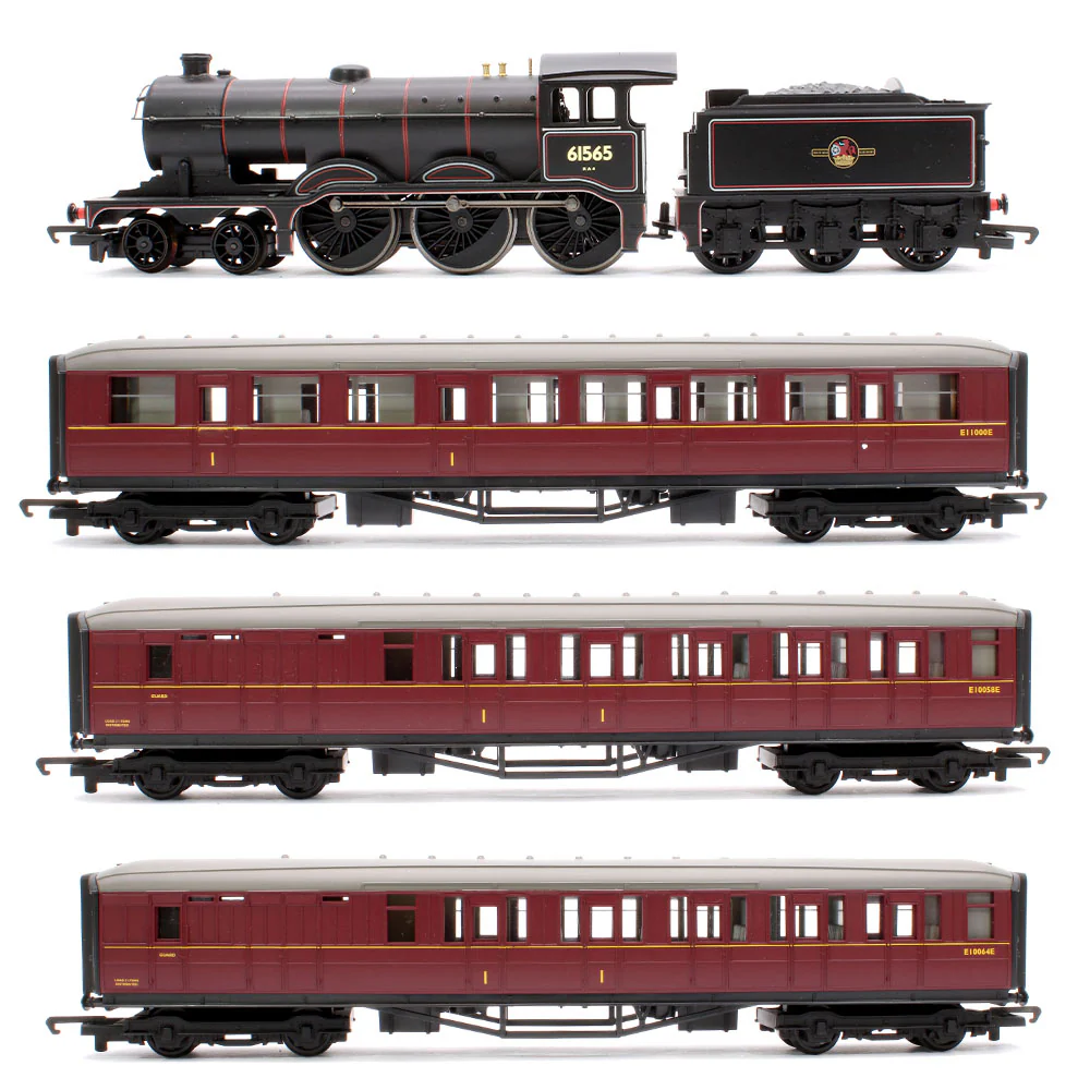 Pre-Owned R2134M Class B12/3 4-6-0 BR Black (Late Crest) No.61565 & 3 Maroon Coaches Train Pack