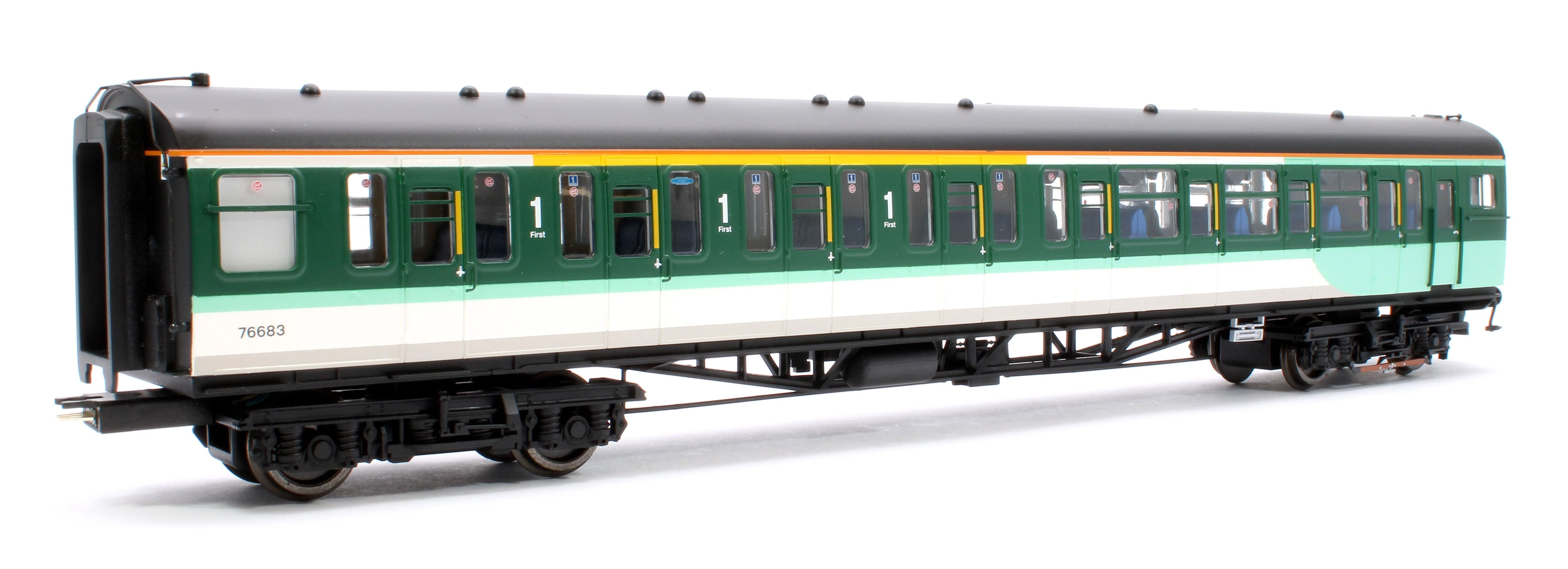 Pre-Owned R30106 Southern Class 423 4-VEP EMU 76683, 71018, 62136 & 76684 Train Pack - Image 3