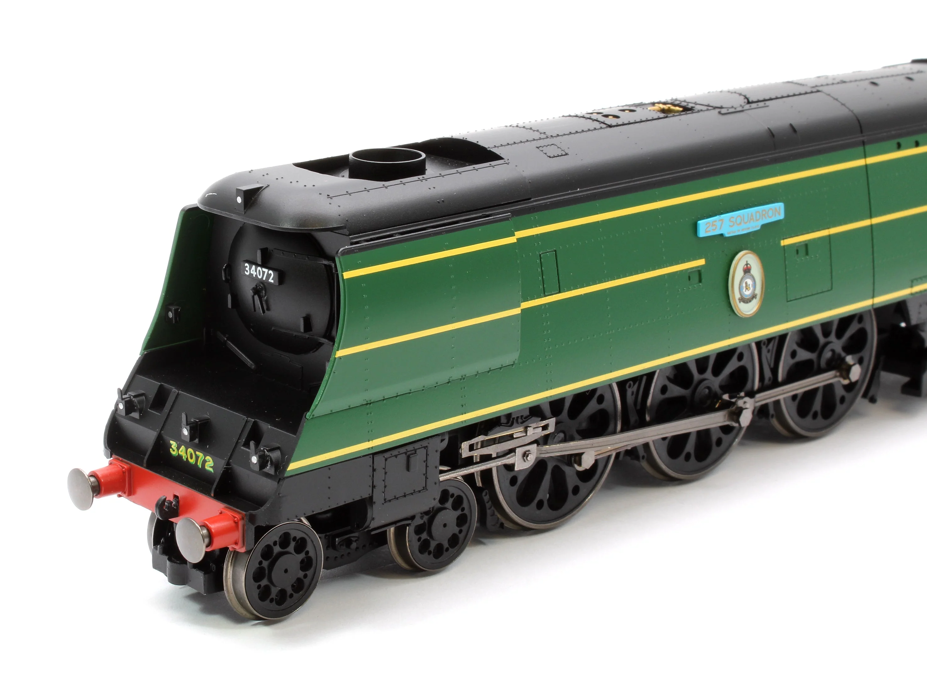 Pre-Owned R30129 Battle of Britain Class 4-6-2 34072 "257 Squadron" SR Malachite Green Steam Locomotive - DCC Fitted - Image 6