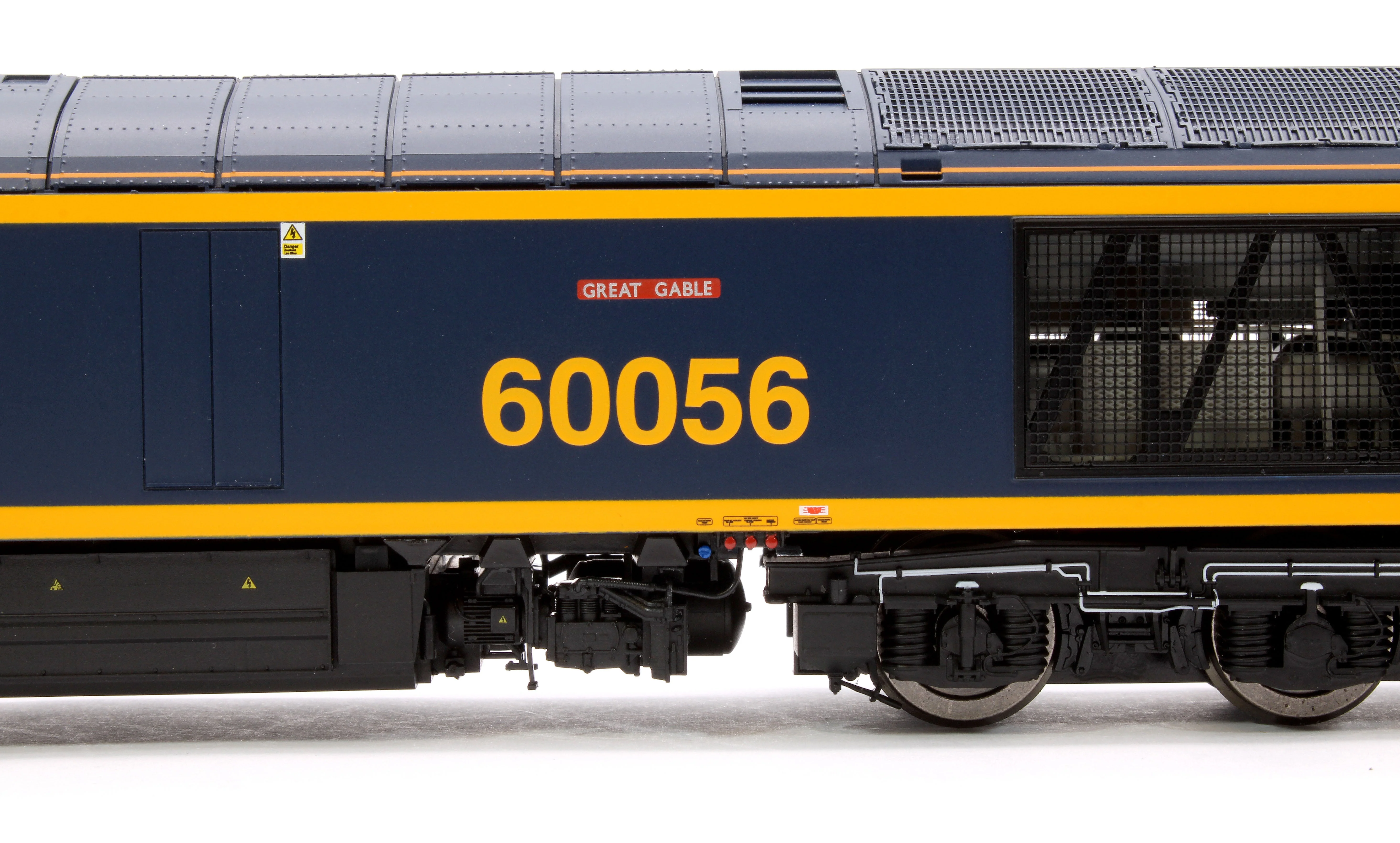 Pre-Owned R30355TXS GB Railfreight Class 60 Co-Co 60056 Great Gable Diesel Locomotive - DCC Sound - Image 8