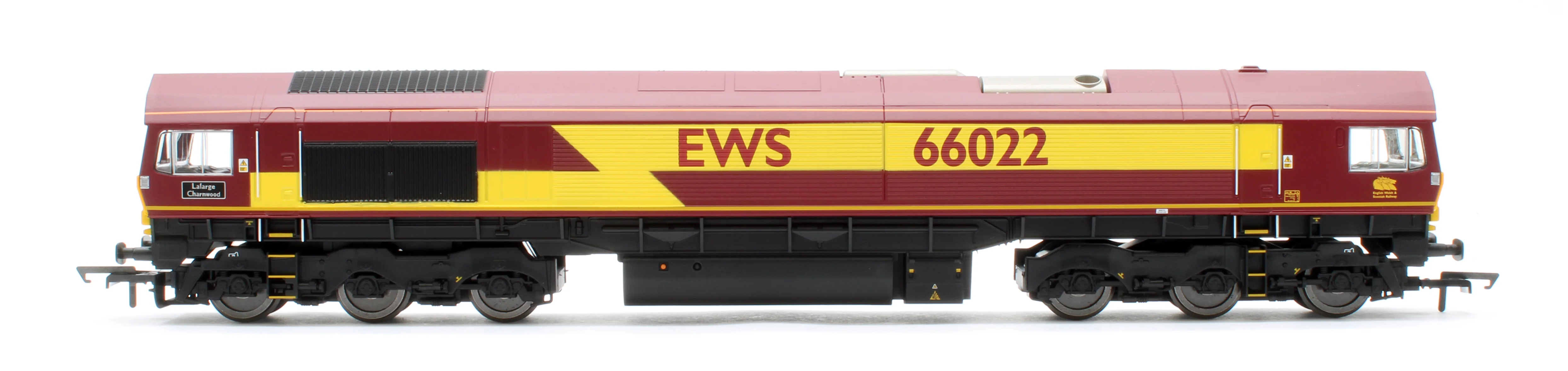 RailRoad Class 66 EWS 66022 'Lafarge Charnwood' Diesel Locomotive - Image 6