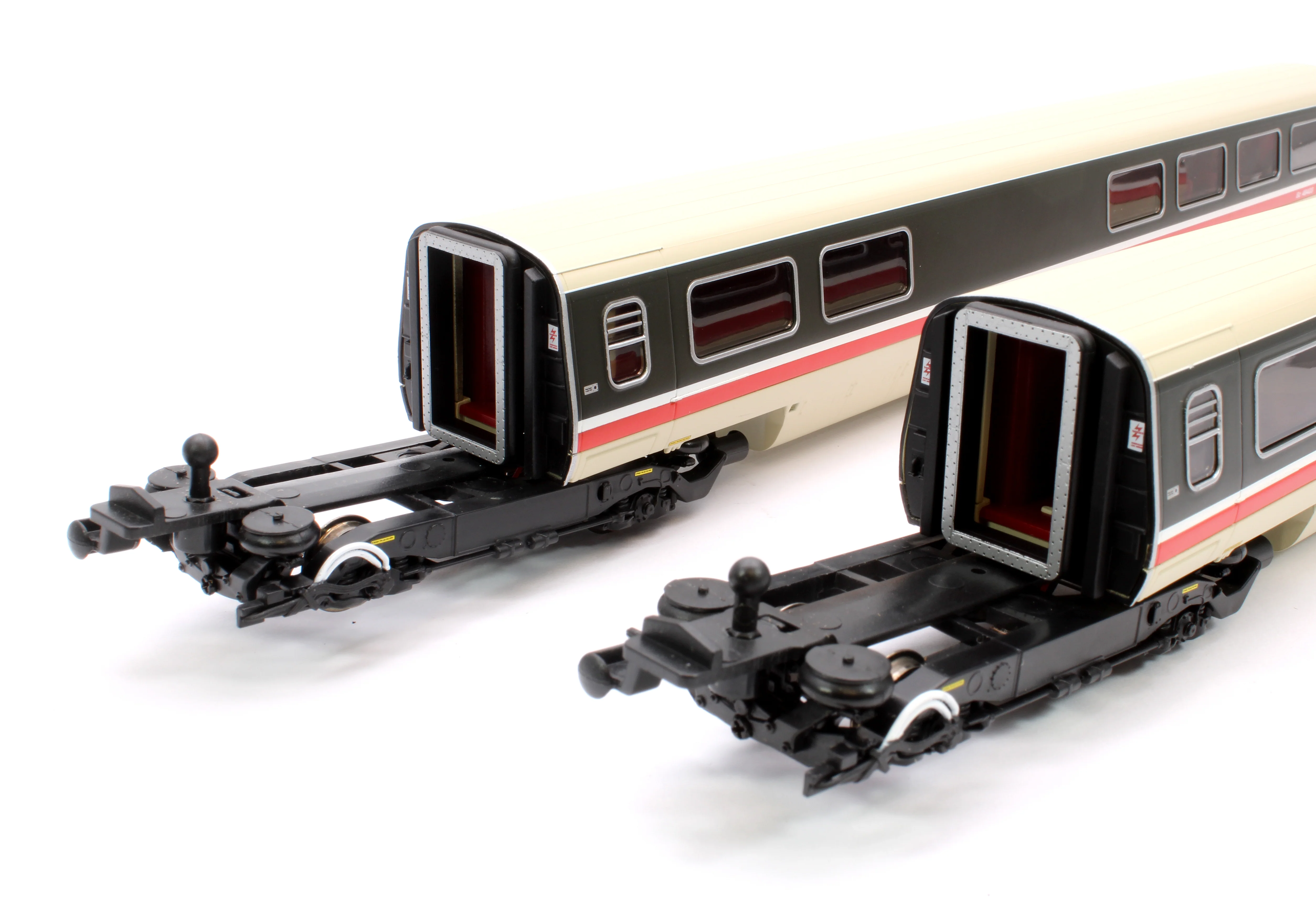 Class 370 Advanced Passenger Train APT 2-car TRBS Coach Pack BR 48403 + 48404 - Image 6