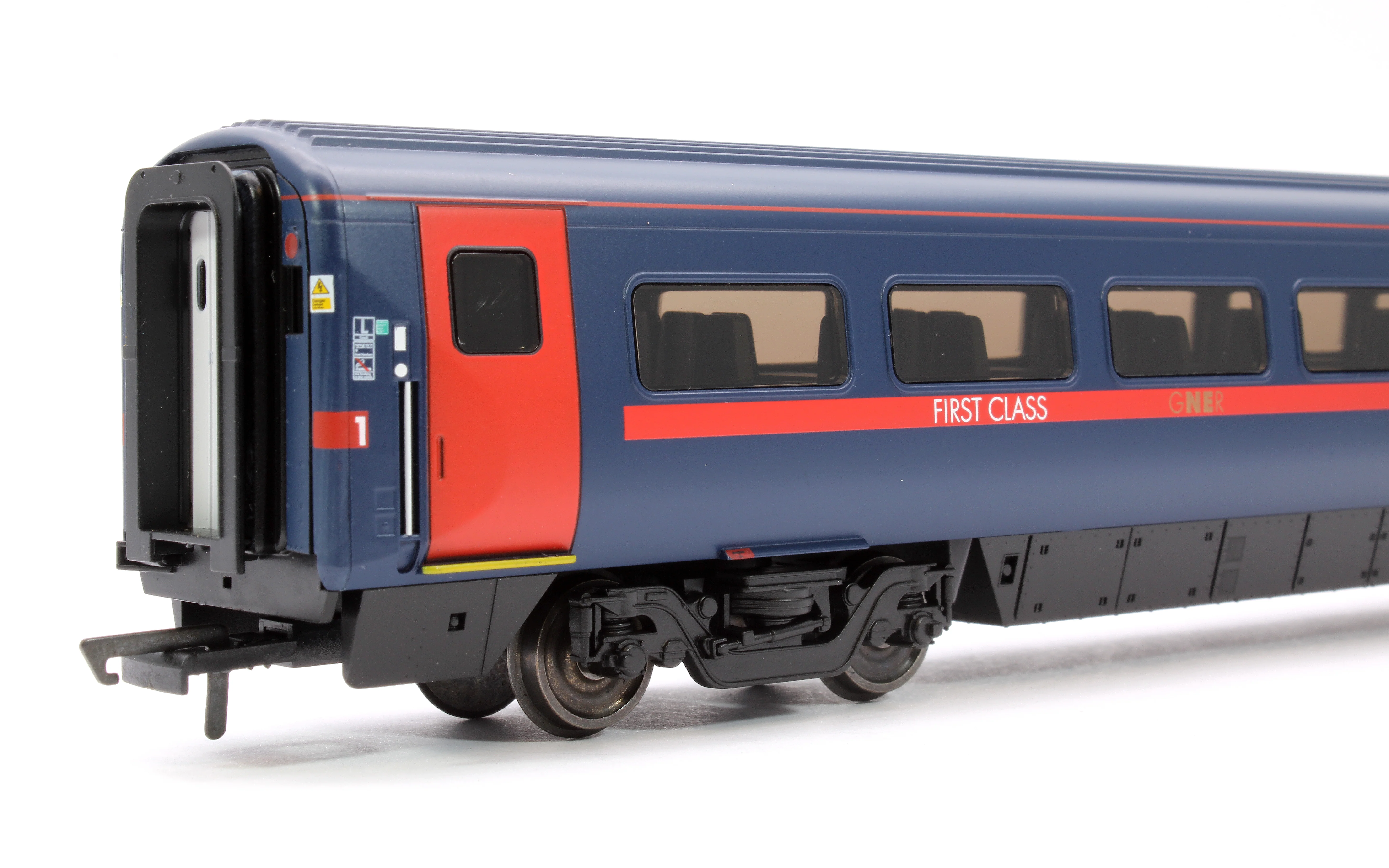 GNER Mk4 Open First (Accessible Toilet) Coach L 11317 - Image 4