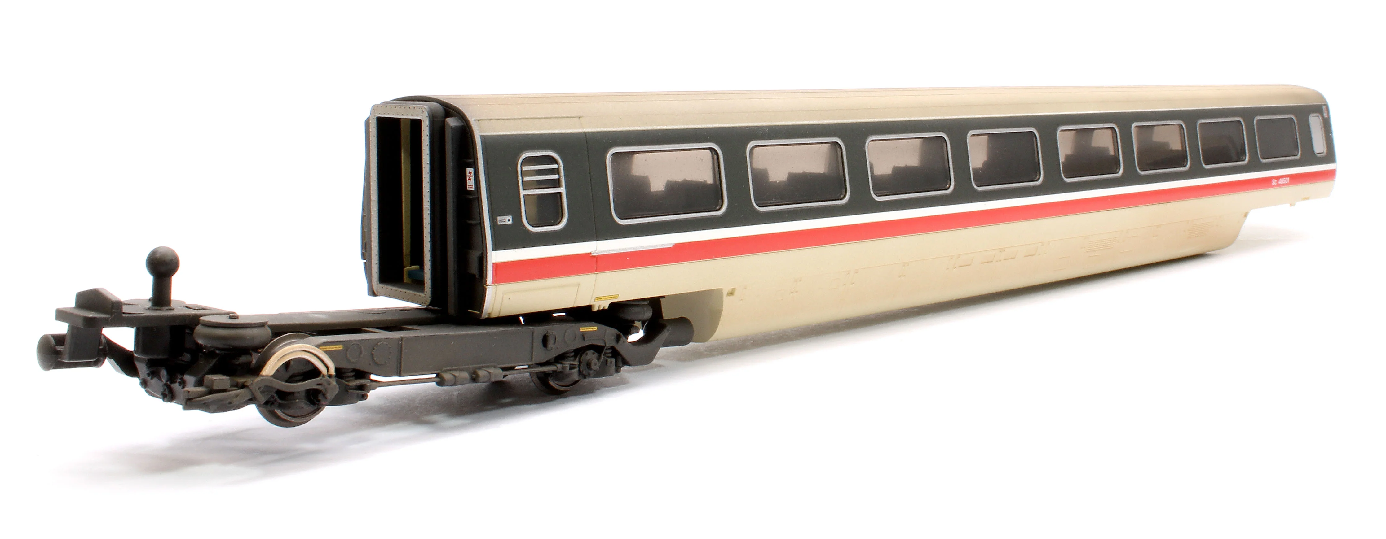 R40212-RW Pre-Owned Class 370 Advanced Passenger BR '48501 & 48502' Train 2-car TF Coach Pack - Weathered - Image 2