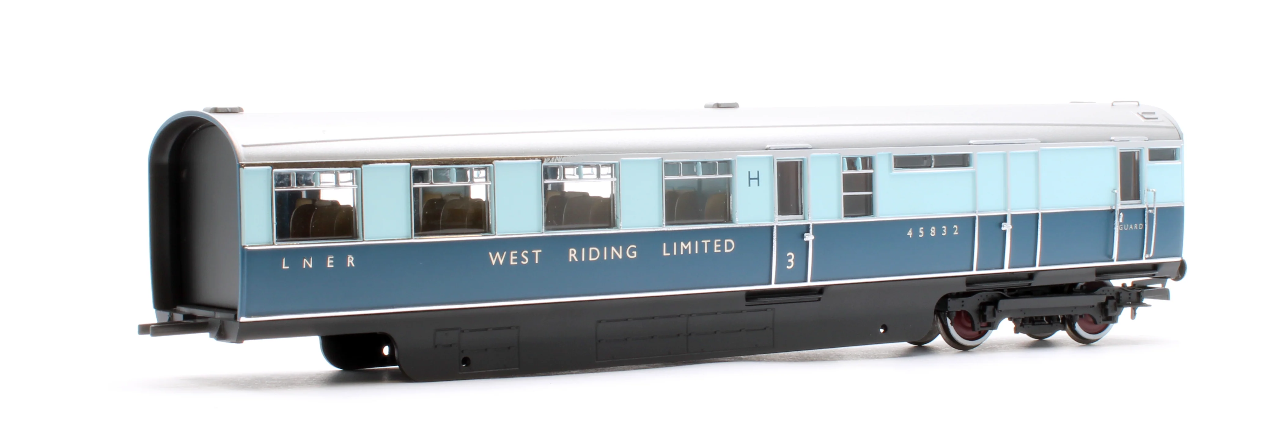 LNER West Riding Limited Open Third & Brake Third Articulated Coach Pack - Image 3